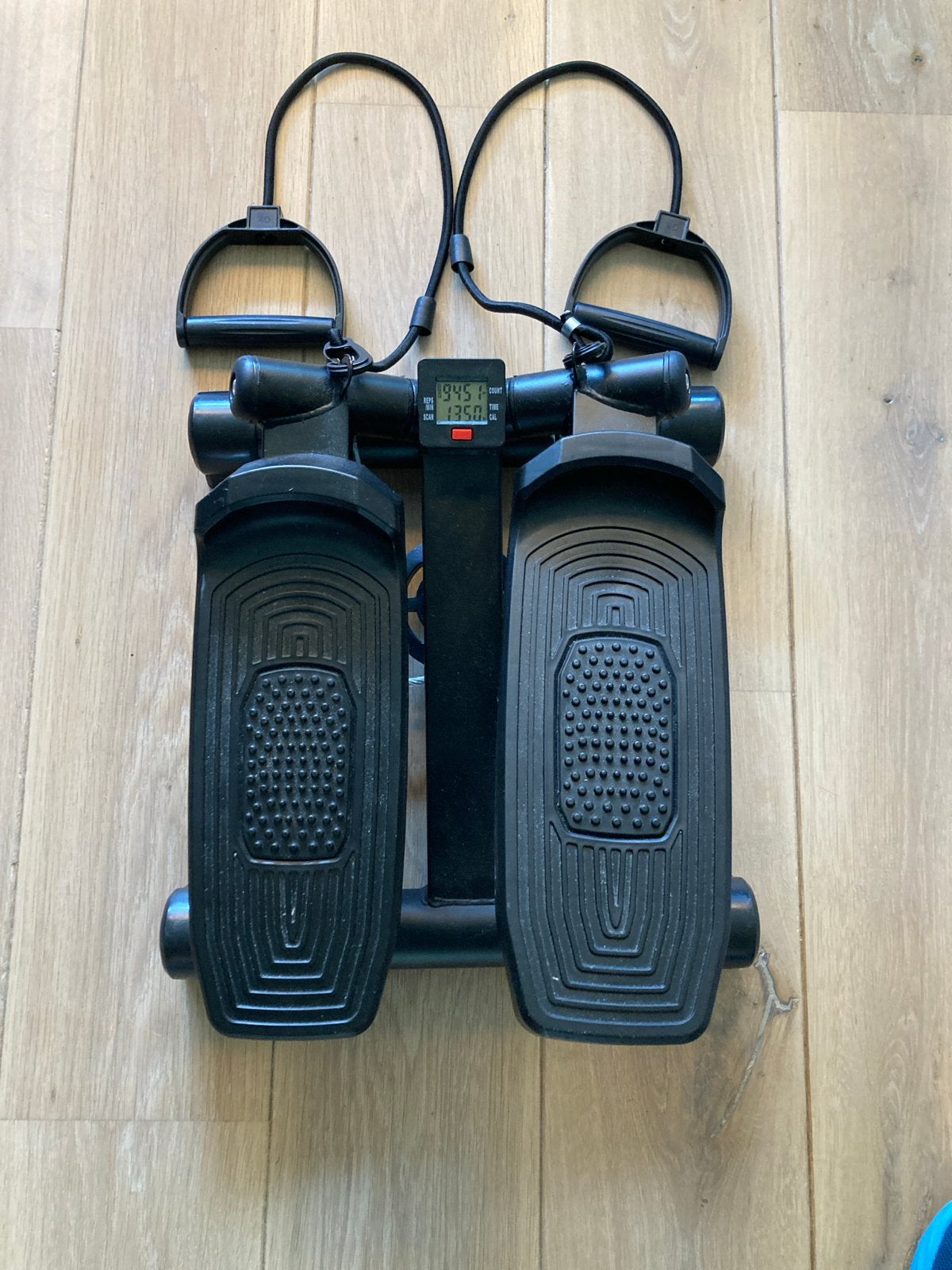 AJ Sports Stepper (kabel te vervangen), Ophalen, Stepapparaat, Zo goed als nieuw, Metaal