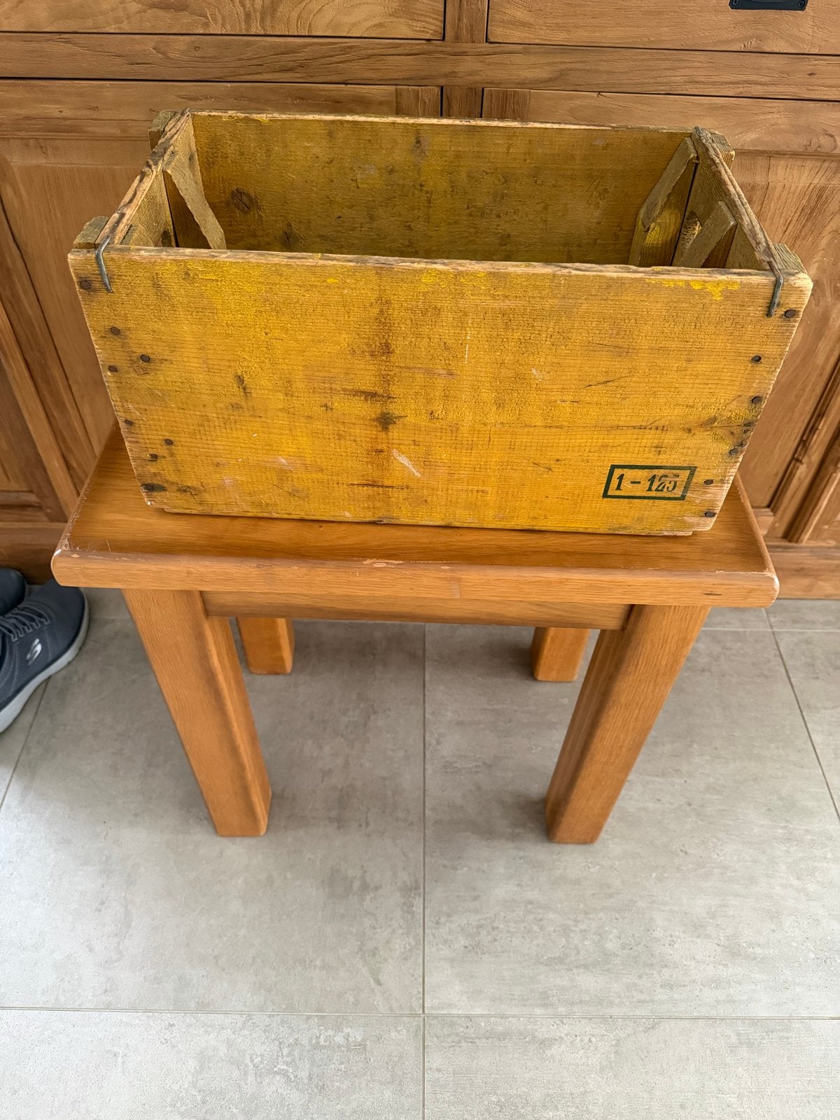 Vintage houten (veiling) kist, Ophalen, Gebruikt, 50 tot 100 cm, 5 – 50