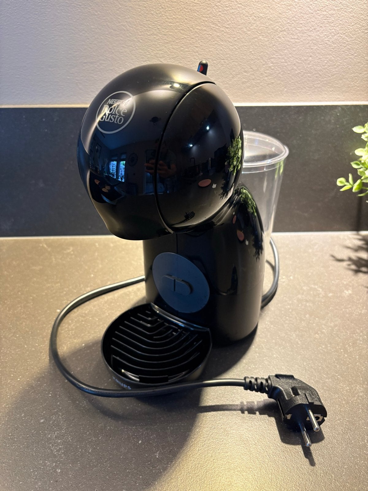 Dolce Gusto Piccolo XS -Compacte en stijlvolle koffiemachine, Koffiemachine, Ophalen of Verzenden, Zo goed als nieuw, 1 kopje