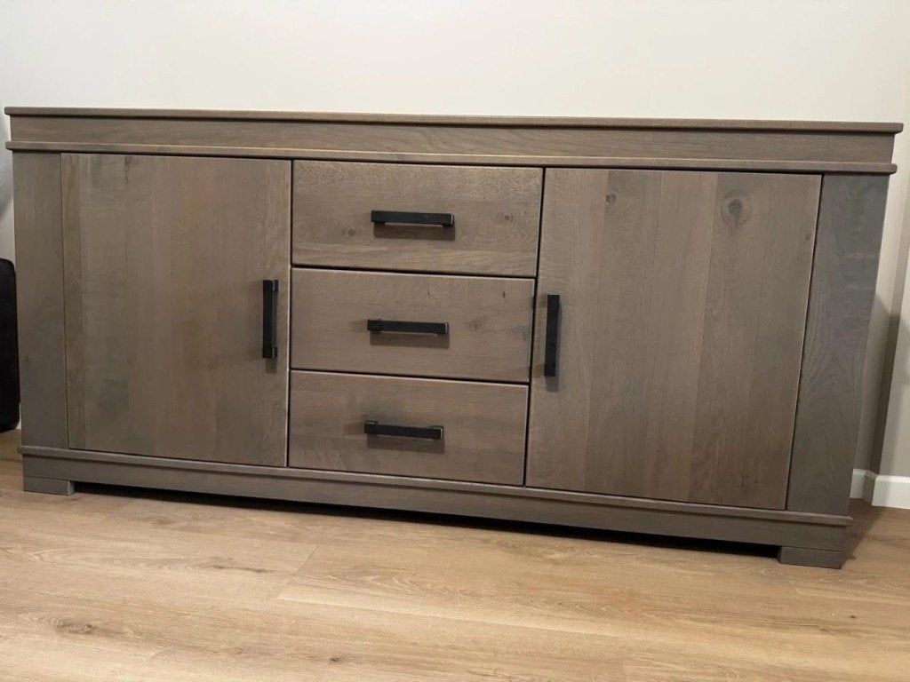 Dressoir, Gebruikt, Met lade(s), 150 tot 200 cm, Eikenhout
