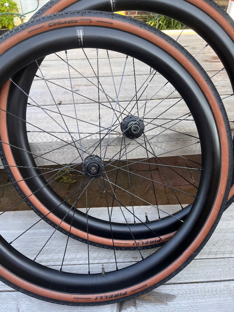Handgespaakte carbon gravel wielset DT240 XDR, Ophalen of Verzenden, Gebruikt, Wiel, Carbon