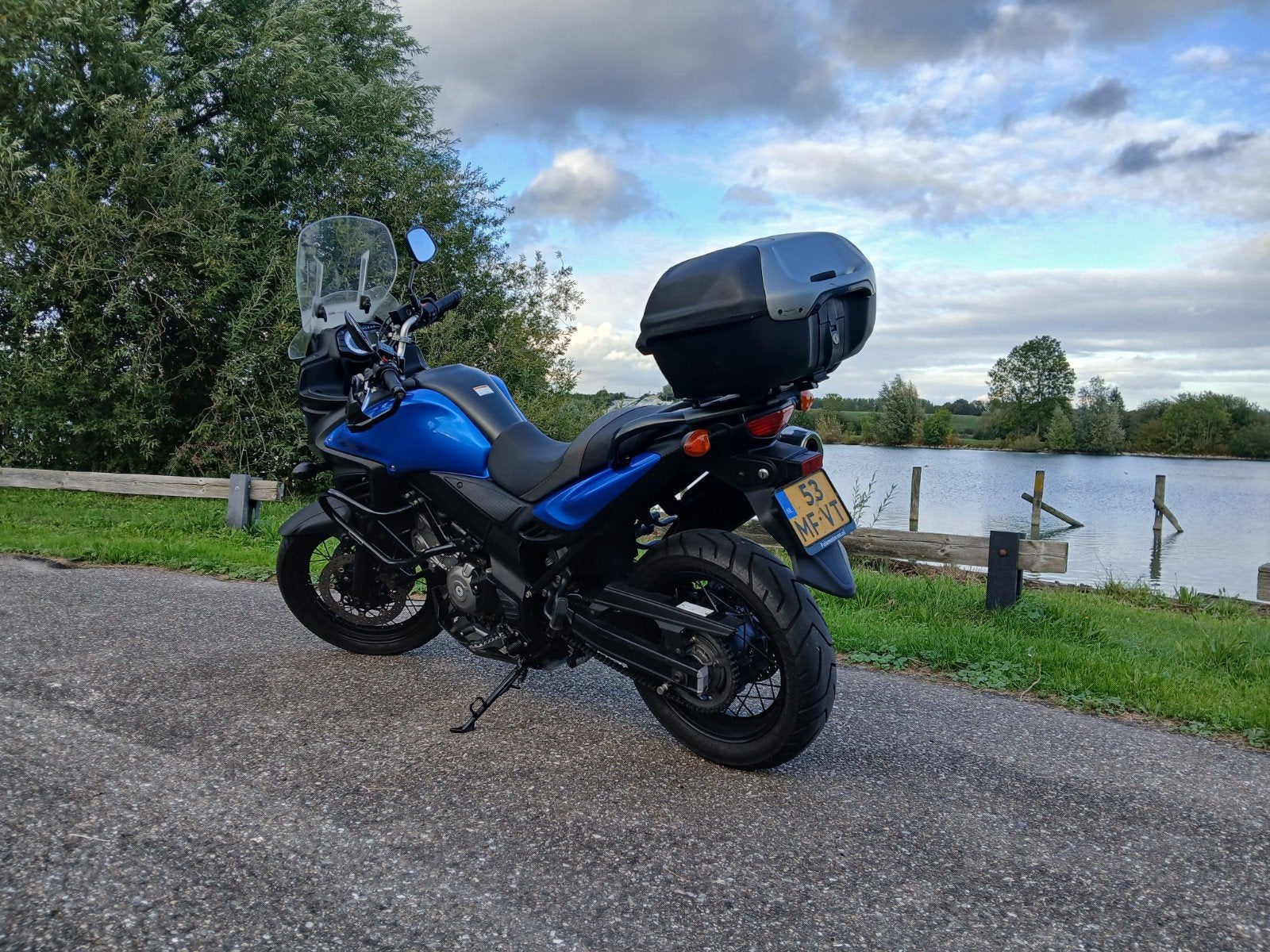 Foto 3 van Suzuki V-Strom 650 – 2015 – 59.000 km met Garanti