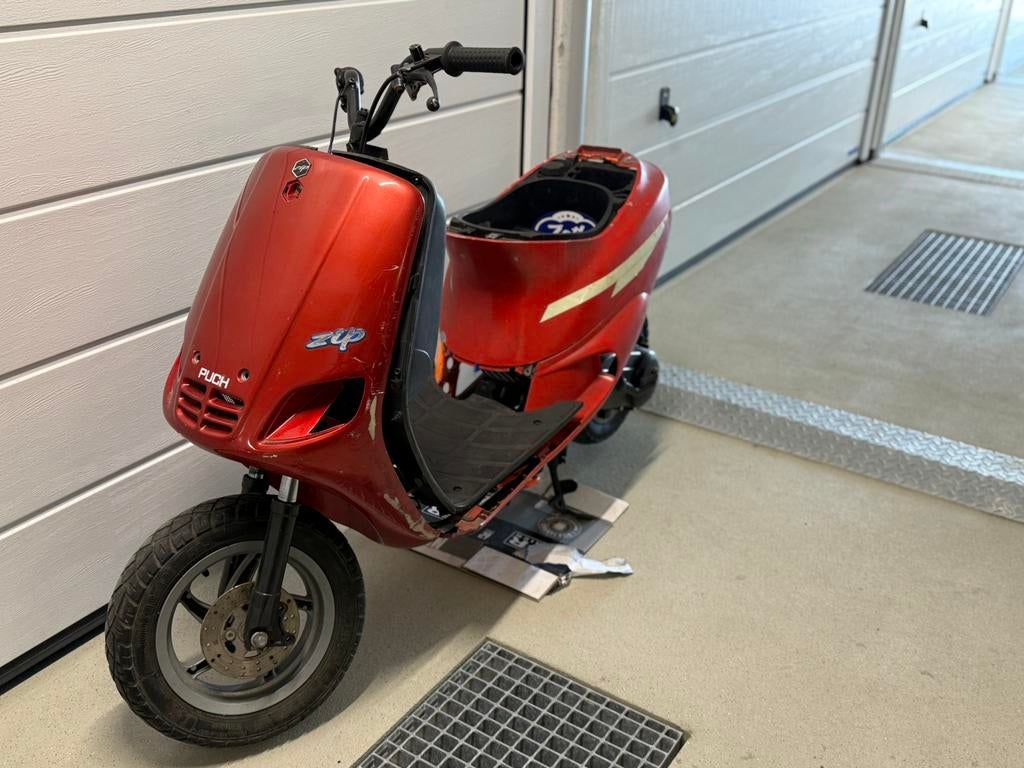 Zip type 3 project, Fietsen en Brommers, Scooters | Piaggio, Ophalen of Verzenden, Zo goed als nieuw, Tweetakt, Zip
