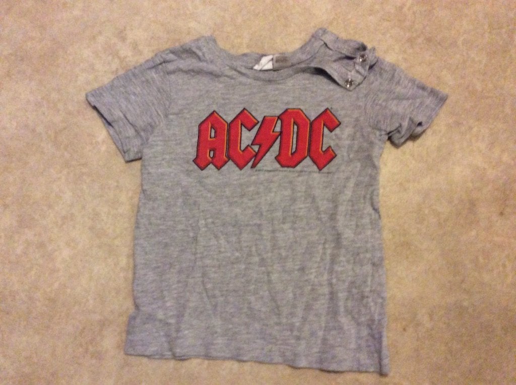AC/DC shirt maat 92. grijs H&M, Gebruikt, Jongen of Meisje, H&M, Ophalen of Verzenden