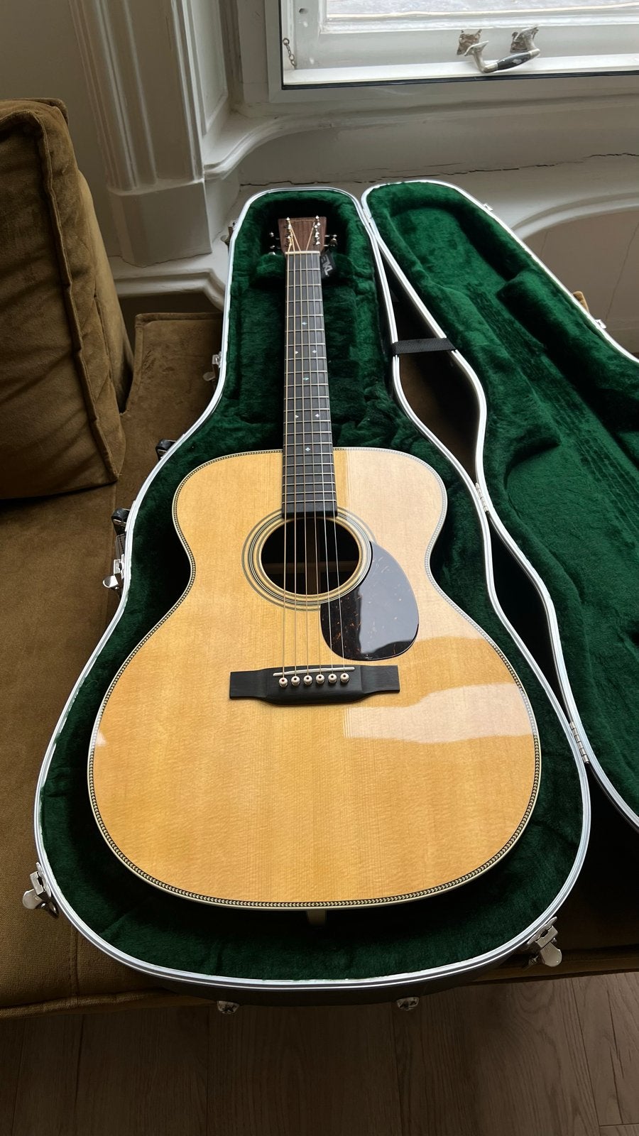 Martin OM-28 Reimagined, Muziek en Instrumenten, Snaarinstrumenten | Gitaren | Akoestisch, Ophalen, Zo goed als nieuw, Western- of Steelstringgitaar