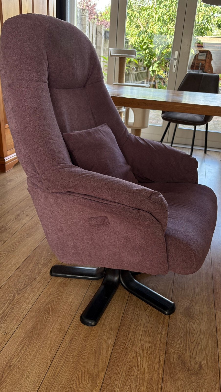 Relaxe stoel, Huis en Inrichting, Ophalen, Gebruikt, Klassiek, 75 tot 100 cm