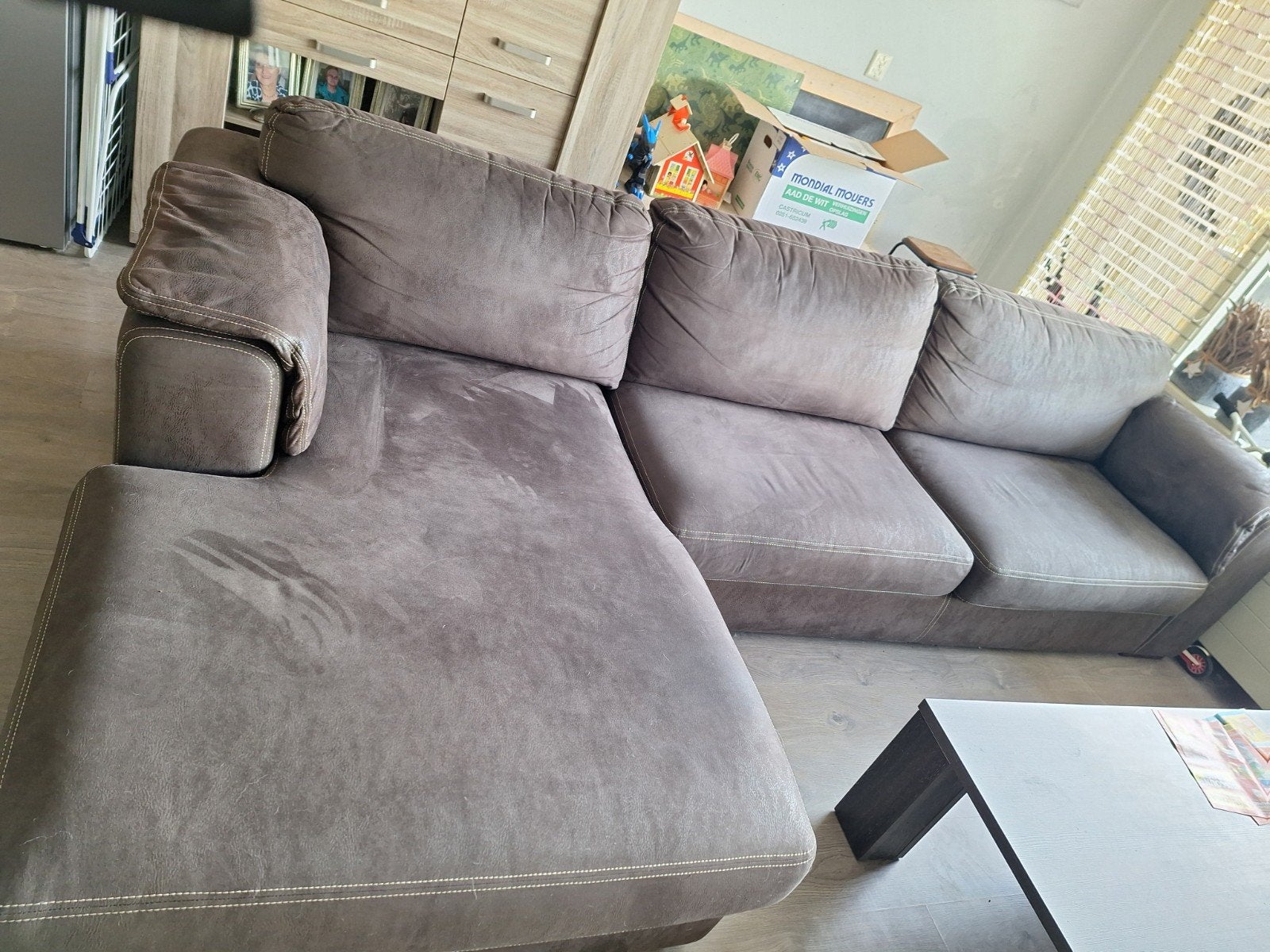 Nette stevige hoekbank - 305x180 cm - Ophalen in Nieuwegein, Huis en Inrichting, Ophalen, Hoekbank, 300 cm of meer, Zo goed als nieuw