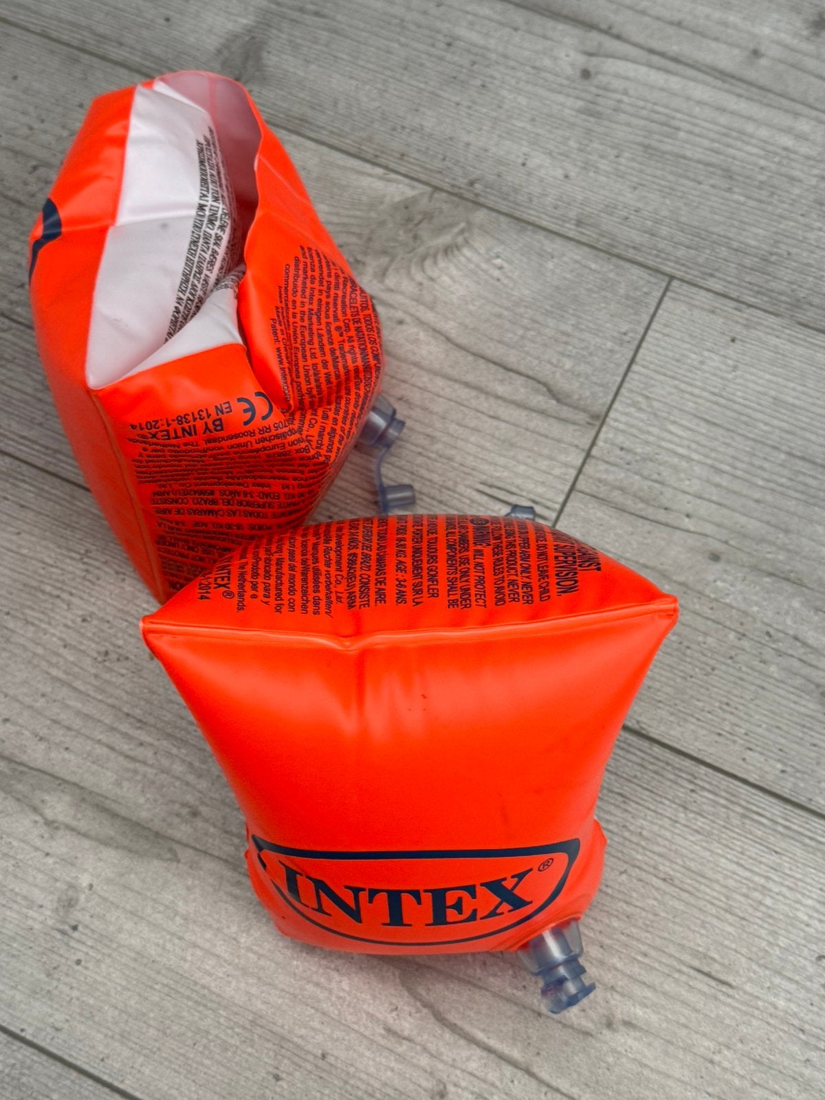 Zwembandjes Intex, Ophalen, Jongen of Meisje, One size, Zo goed als nieuw