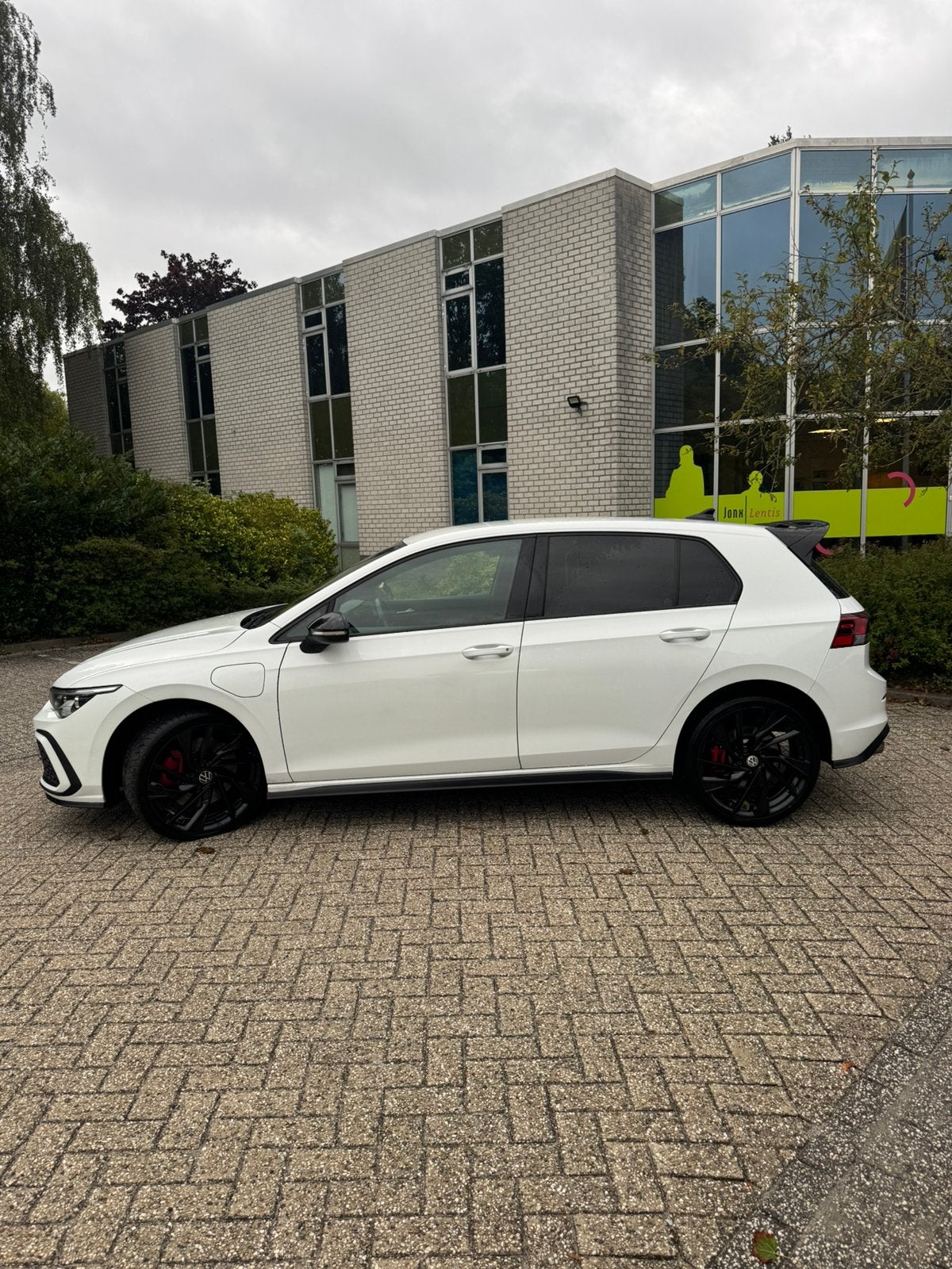 Volkswagen Golf 1.4 Ehybrid 245pk DSG 2021 Wit, Auto's, 4 cilinders, Wit, Plug-in hybride, 1395 cc
