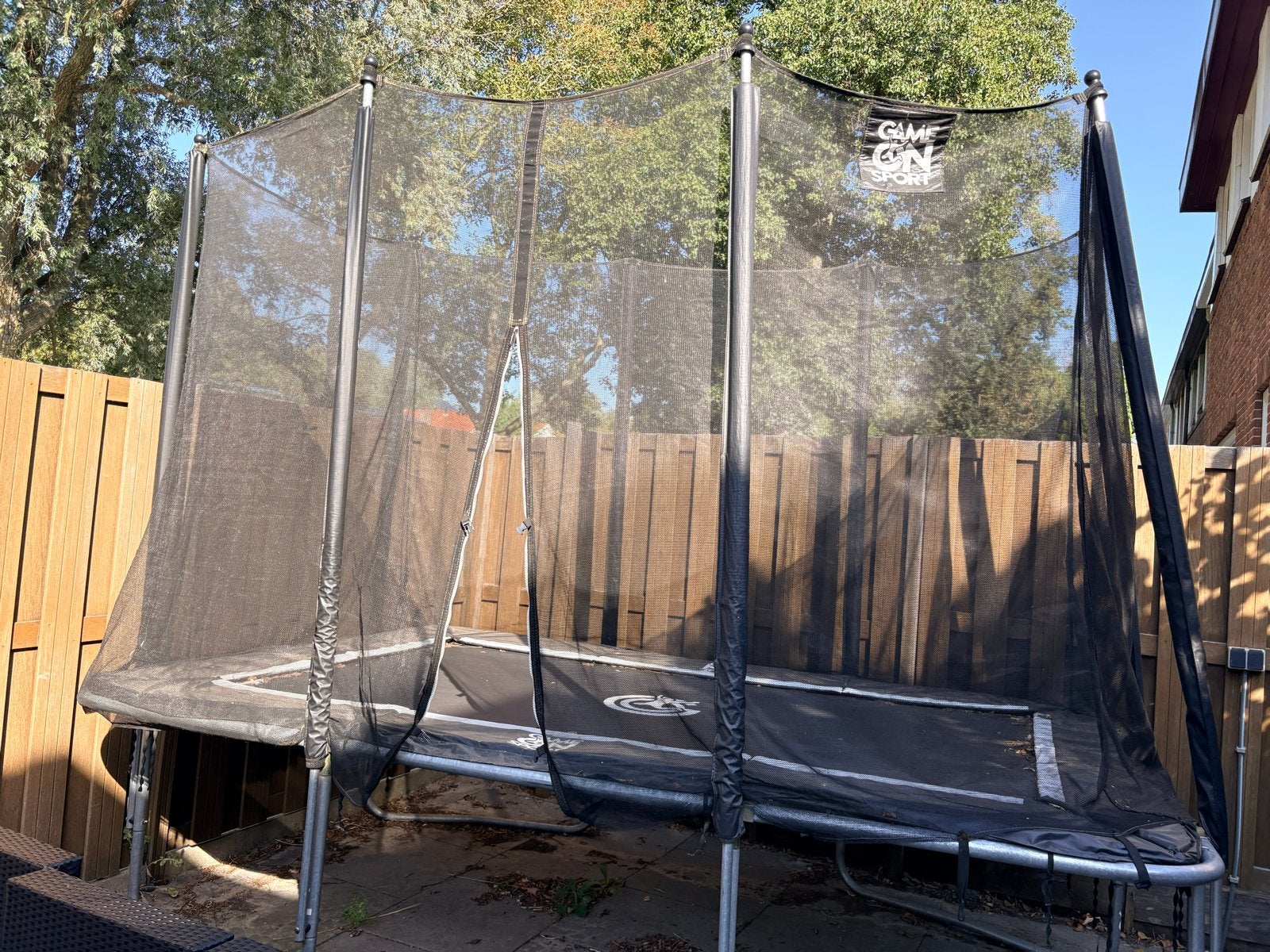 Game On Sport Trampoline JUMPLINE 213 x 335 cm met veilighei, Ophalen, Gebruikt