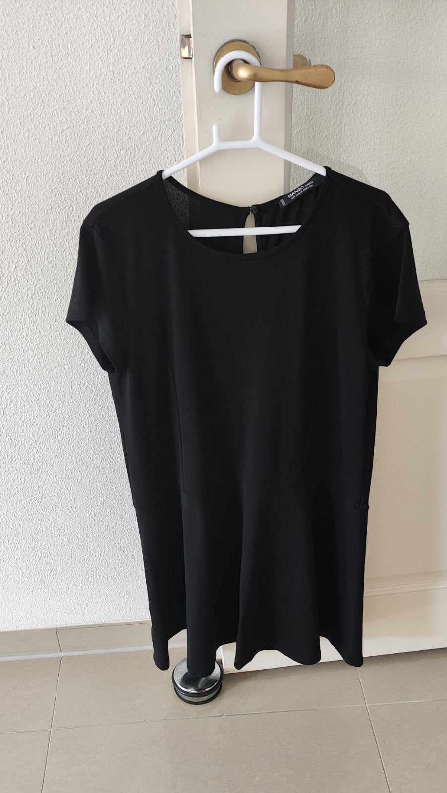 Zwarte jurk maat S merk Mango, lengte 82 cm, Kleding | Dames, Maat 38/40 (M), Mango, Zwart, Ophalen of Verzenden