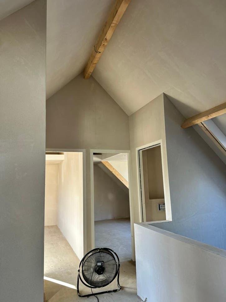 Strak Stucwerk, Vakwerk tot in Detail, Garantie, Stucwerk