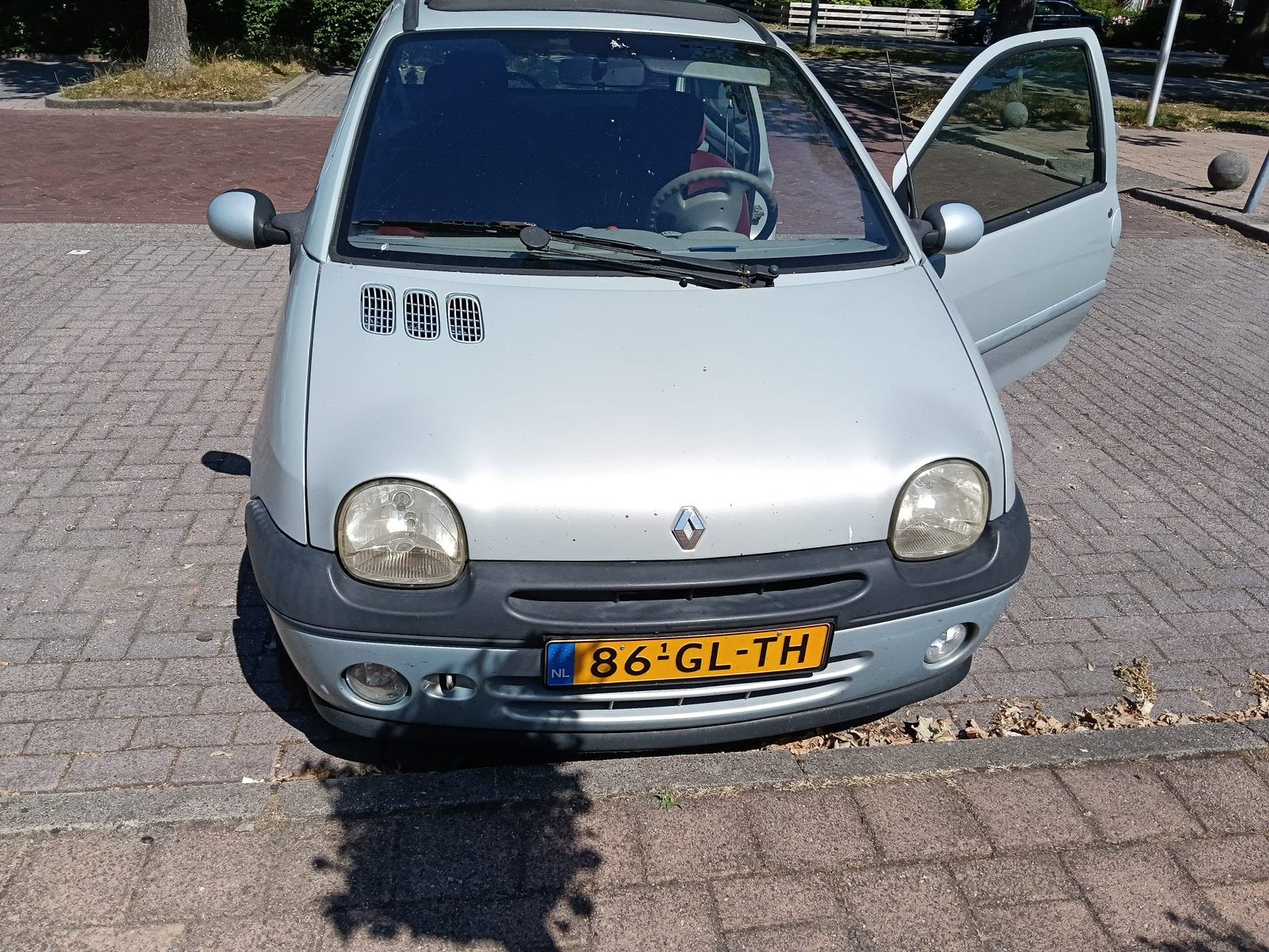 Renault Twingo nieuwe apk, Voorwielaandrijving, 250 kg, 4 cilinders, Origineel Nederlands