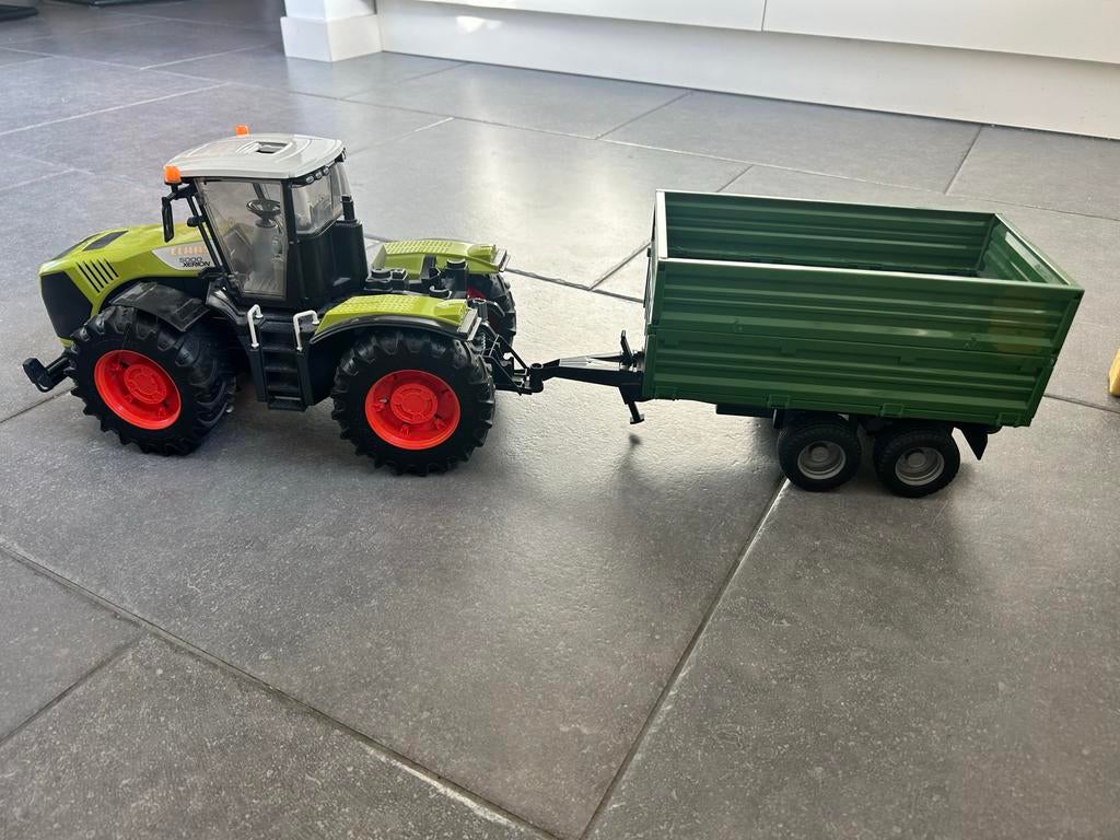 Claas trekker met kar, Ophalen of Verzenden, Zo goed als nieuw