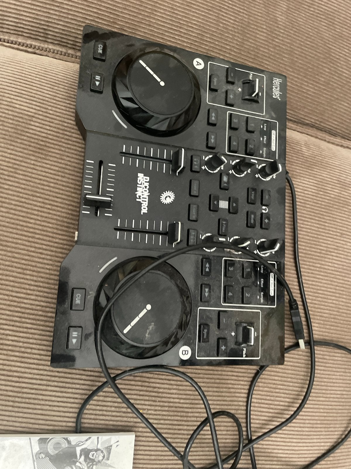 Hercules DJ Control Instinct DJ Set met boekje, Ophalen, Gebruikt, Dj-set, Overige merken