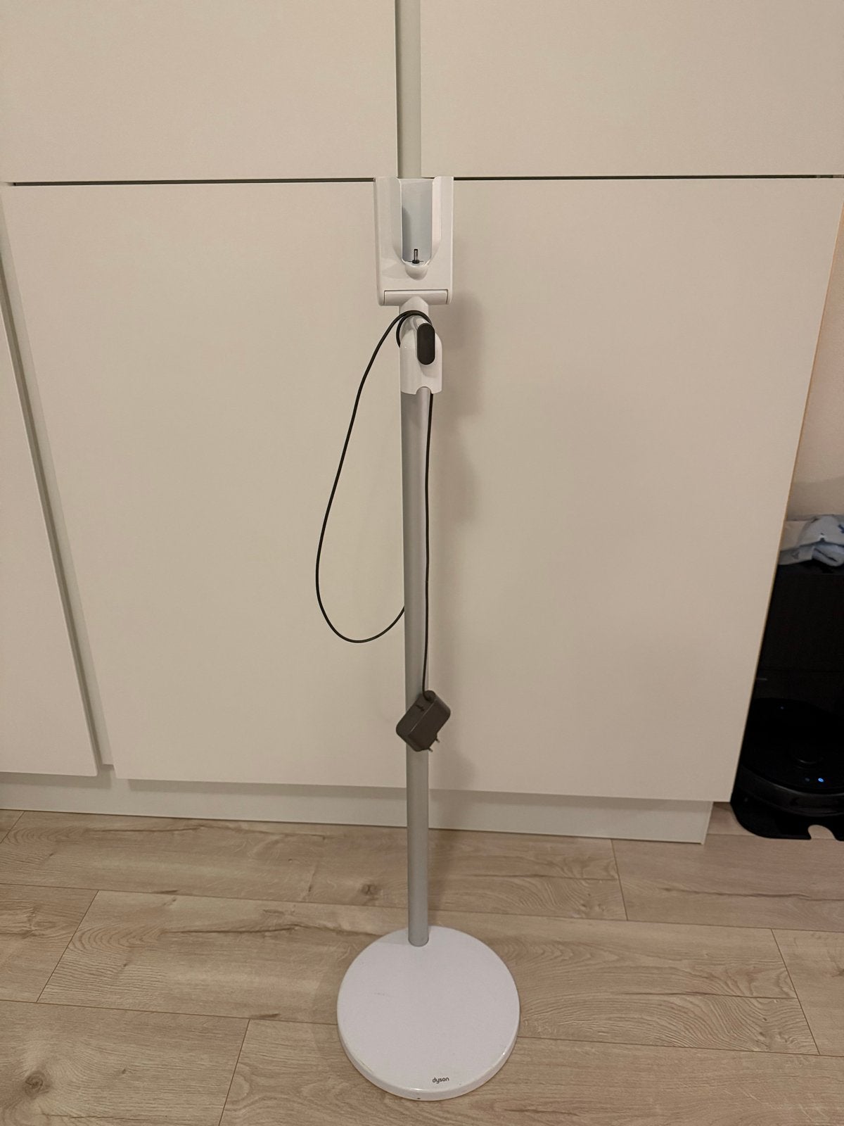 Dyson V10 V11 V15 V12 V8 V7 V6 stofzuiger standaard, Witgoed en Apparatuur, Ophalen, Overige typen, Oplaadstation, Zo goed als nieuw