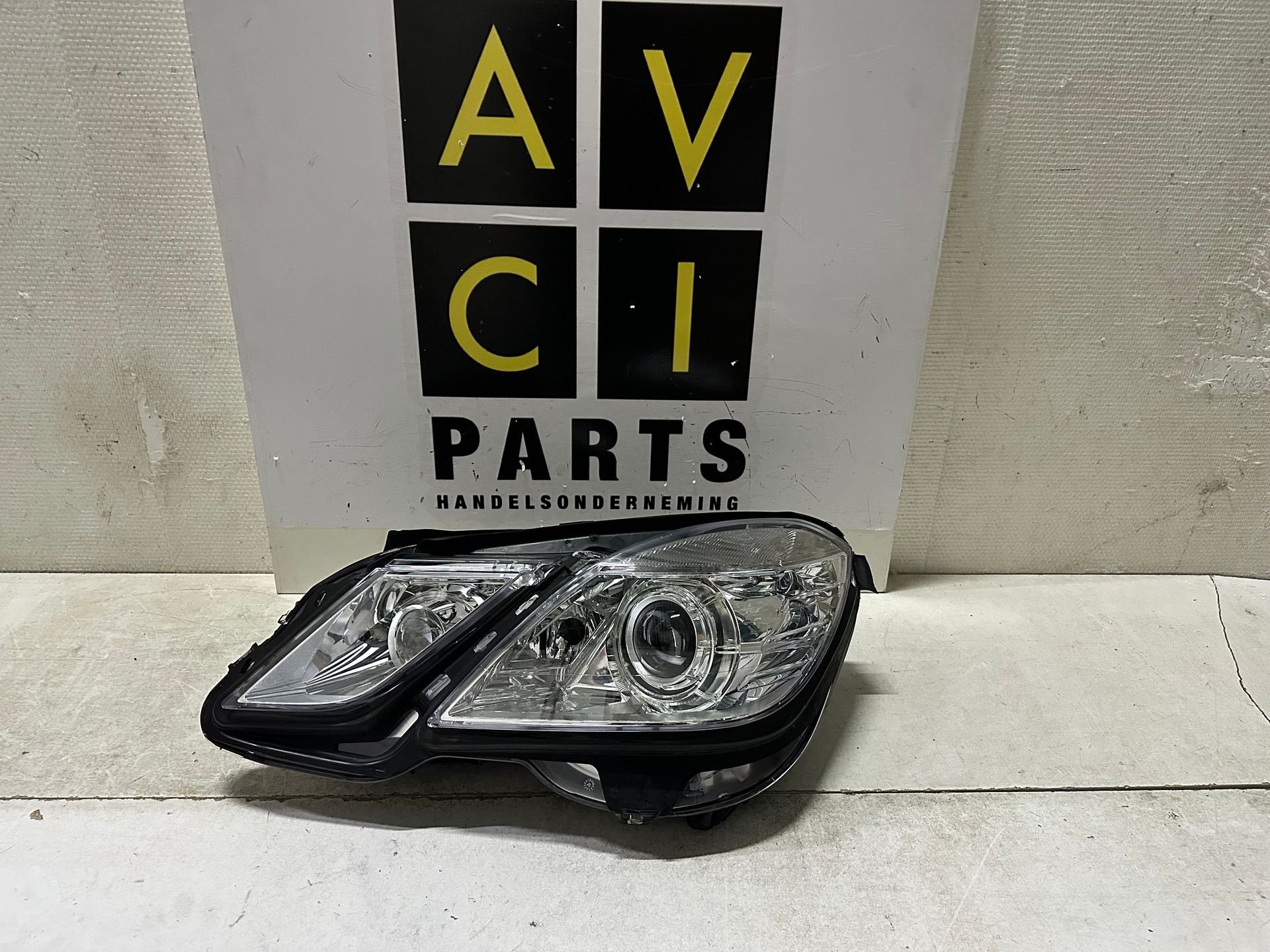 Koplamp E Klasse W212 Bi xenon Links A2218205761KZ, Auto-onderdelen, Gebruikt, -, Ophalen of Verzenden, -