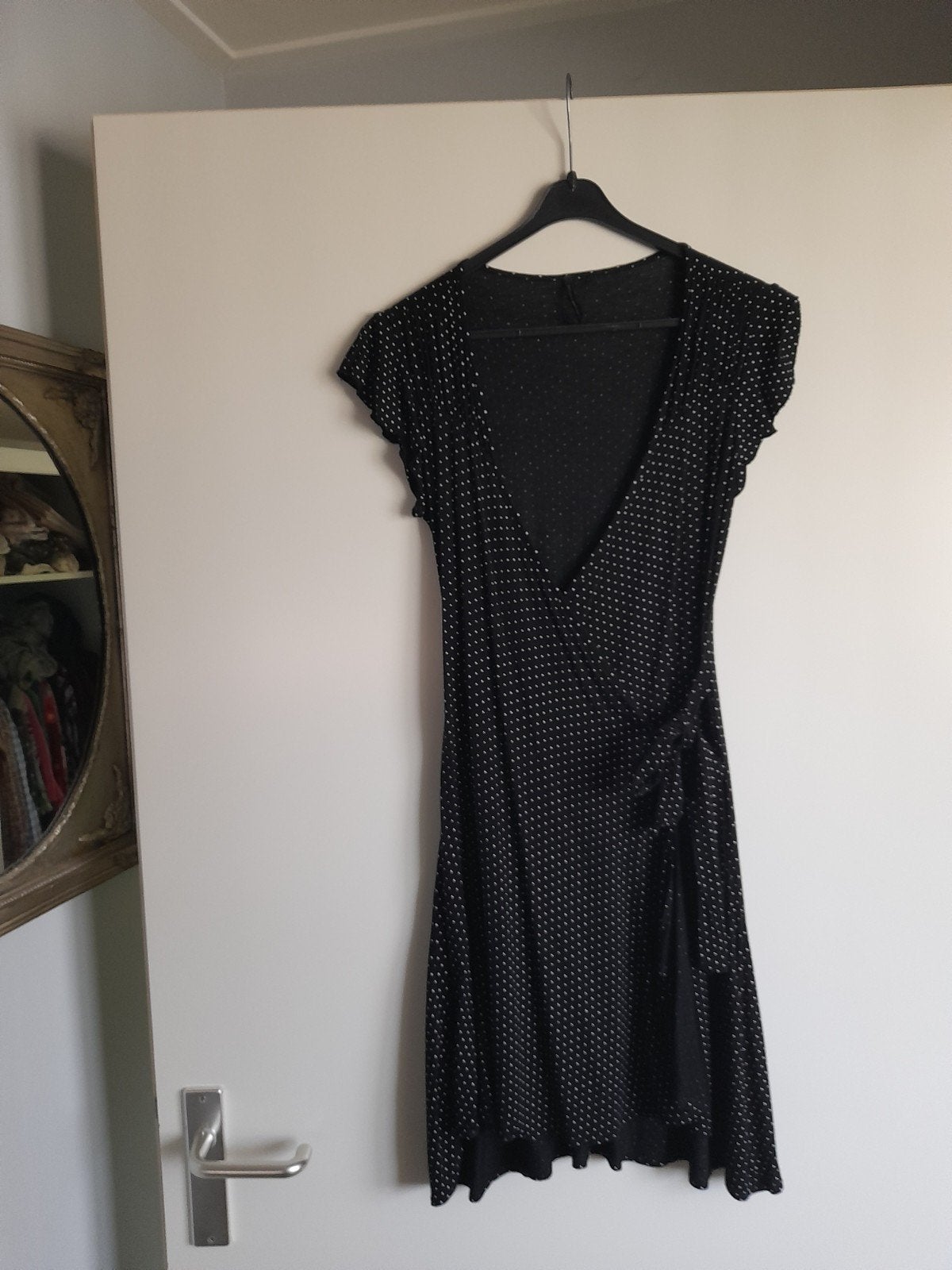 Wikkel jurkje zwart mt S nafnaf, Kleding | Dames, Overige typen, Zwart, Naf naf, Ophalen of Verzenden