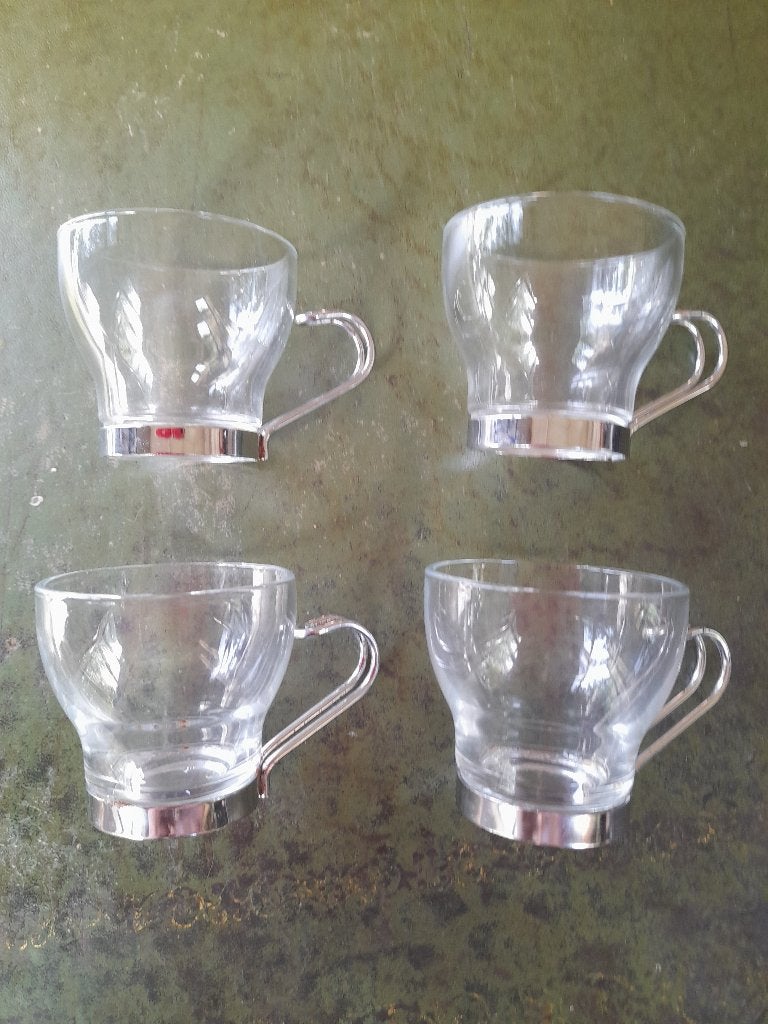Espressokopjes met metalen oortjes, Verzenden, Zo goed als nieuw, Overige materialen, Overige stijlen