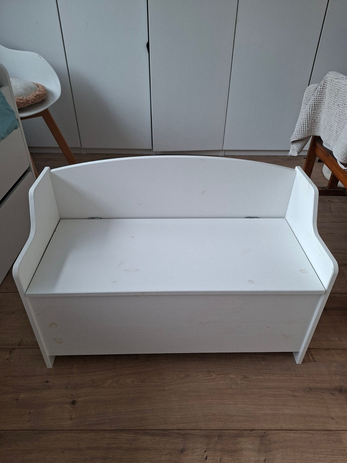 Witte speelgoedbank met opbergruimte, Kinderen en Baby's, Kinderkamer | Overige Meubels, Ophalen, Gebruikt, Overige typen