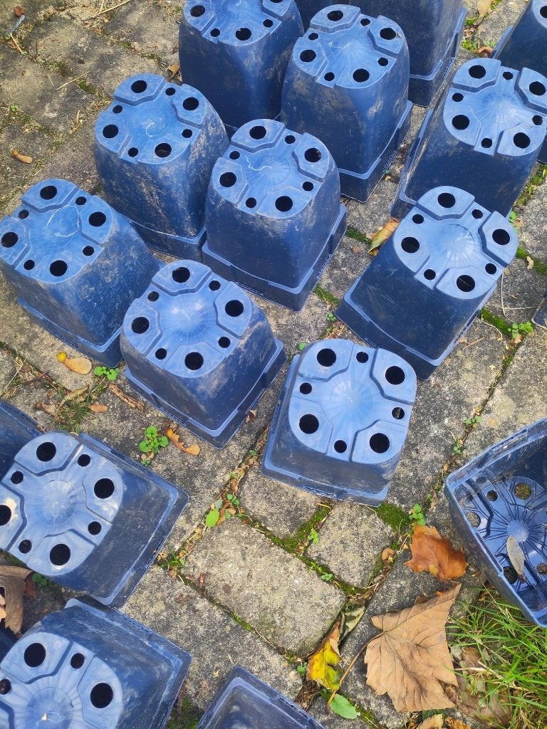 40 plastic kweekpotten/plantpotten blauw, Kunststof, Gebruikt, Vierkant, Ophalen of Verzenden