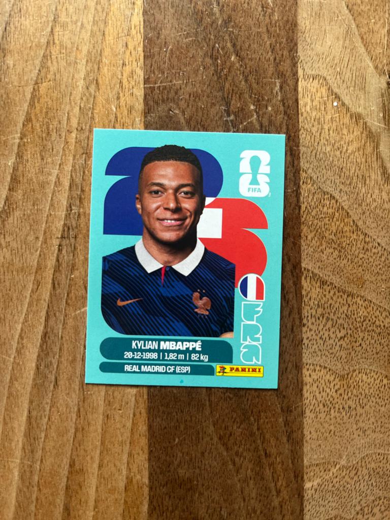 Kylian Mbappé Panini FIFA Spelerskaart Real Madrid, Ophalen of Verzenden, Nieuw, Sticker