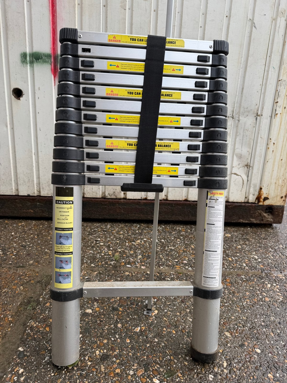 Telescopische ladder - 3.8m uitschuifbaar, opvouwbaar, Gebruikt, Ophalen of Verzenden, Ladder, Opvouwbaar of Inschuifbaar