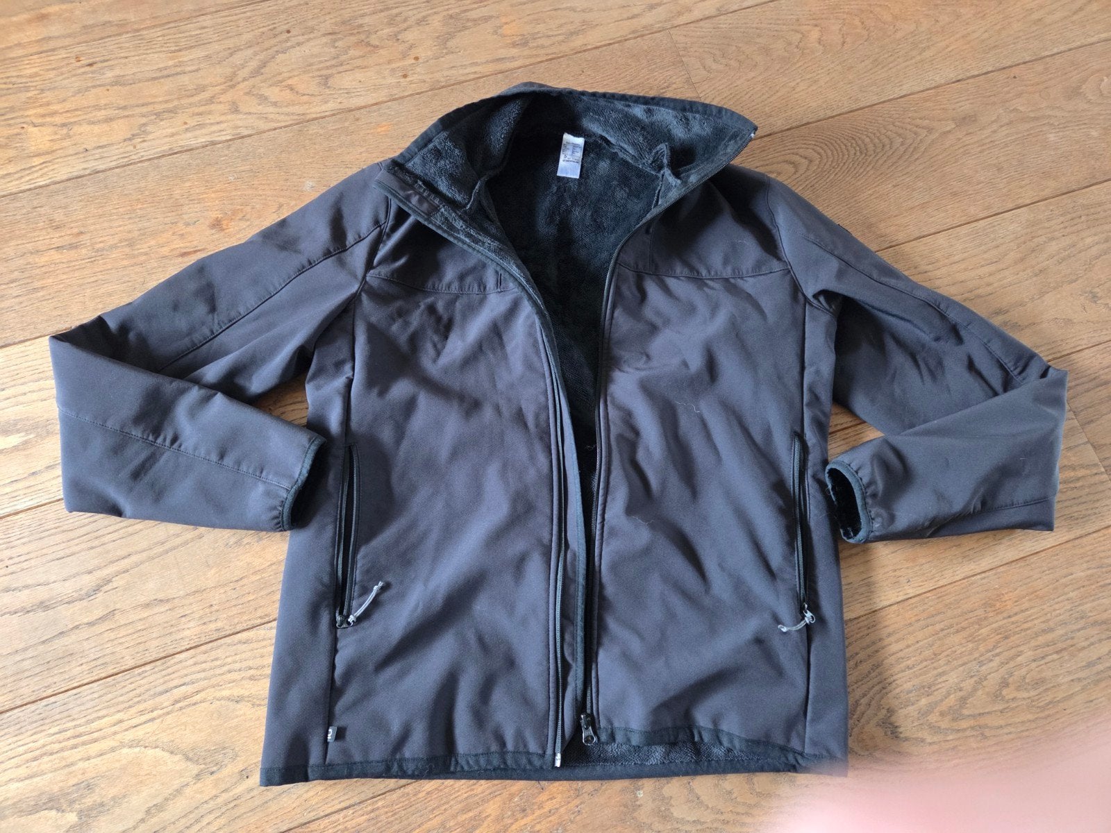Decathlon Softshell Jas Zwart - Maat L, Ophalen of Verzenden, Zo goed als nieuw, Zwart