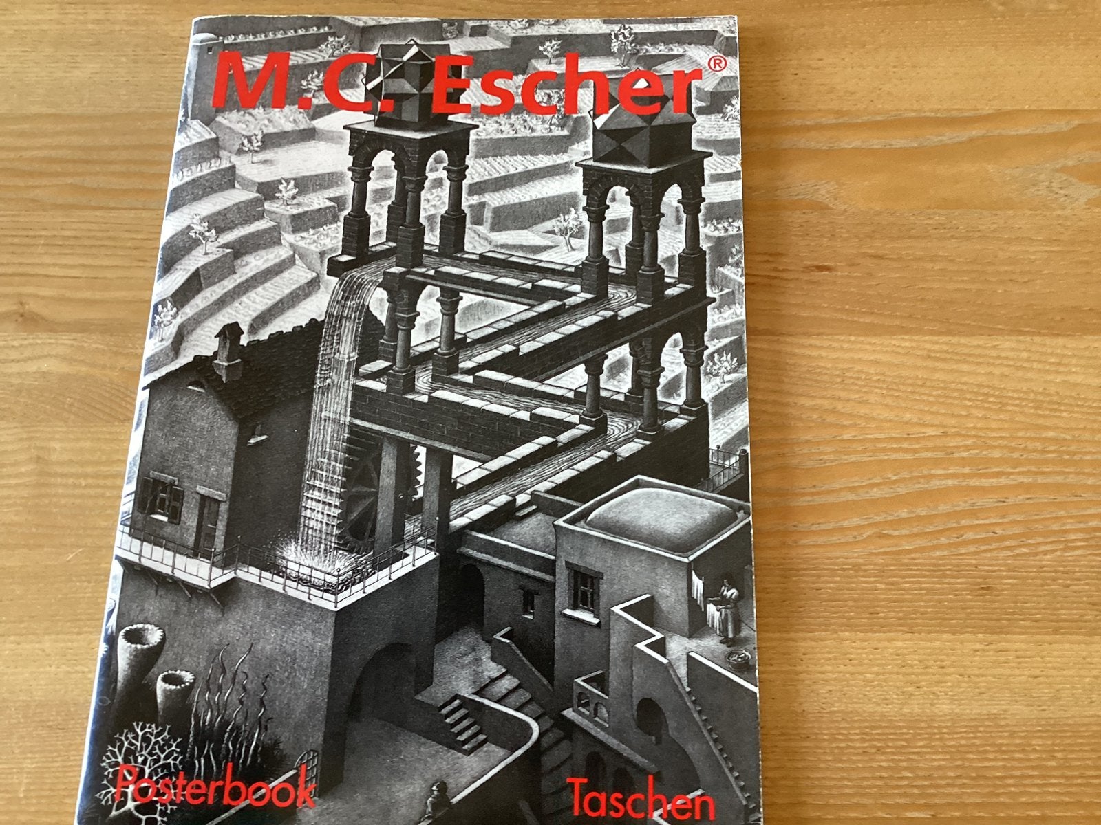 6 posters M.C.Escher, Ophalen, Zo goed als nieuw, Overige formaten