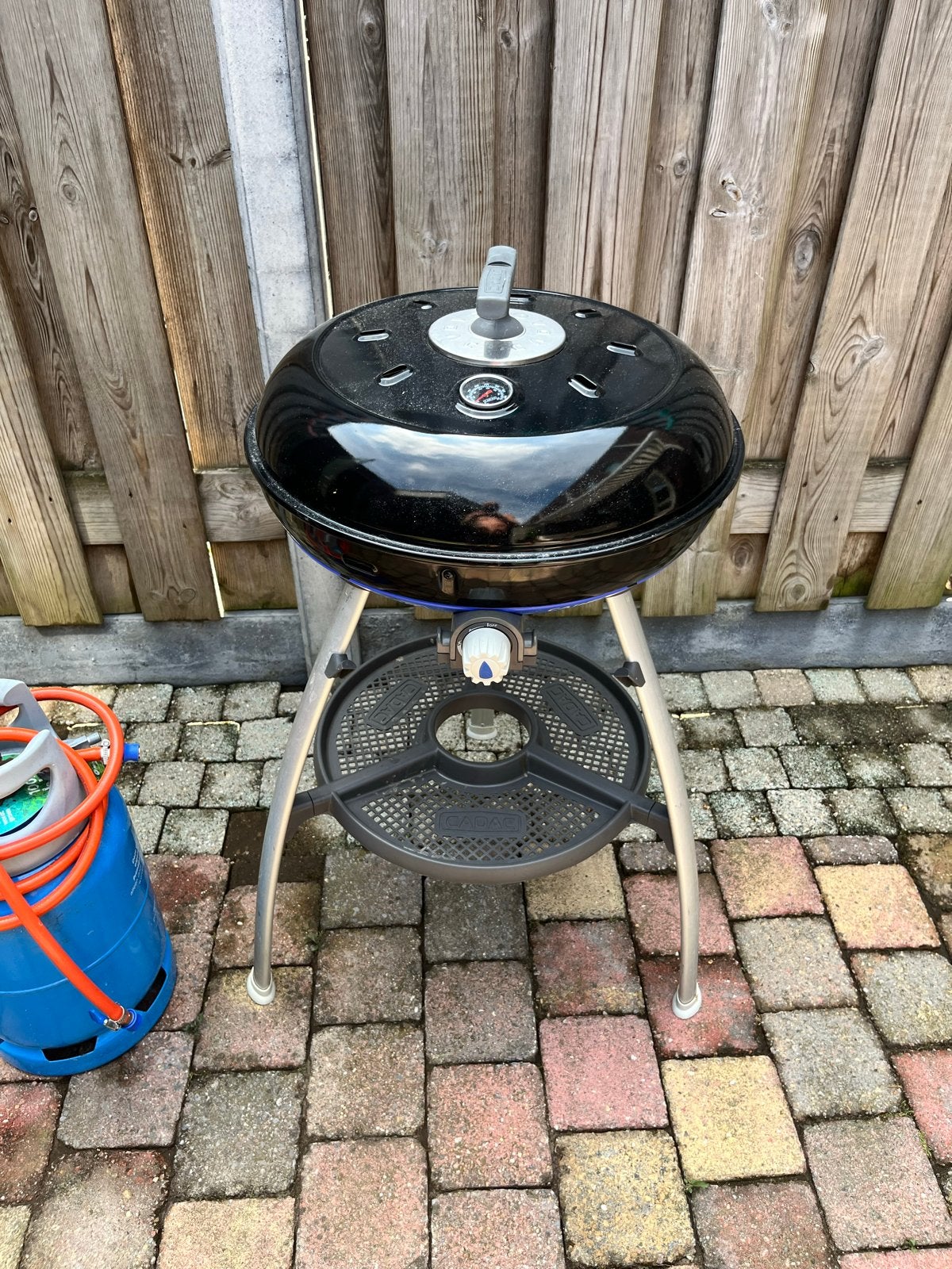 Cadac Carri Chef 2 met Plancha, Paella Pan en Gasfles, Ophalen, Gebruikt