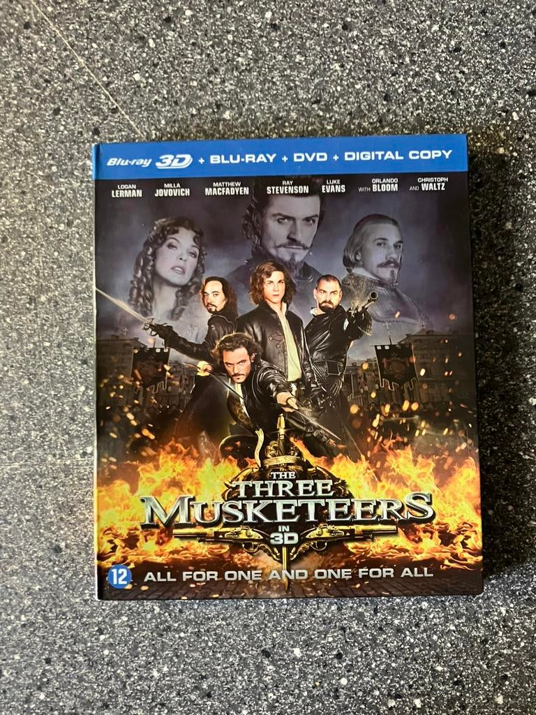The Three Musketeers (2011) 2D +3D+Dvd, Ophalen of Verzenden, Zo goed als nieuw, Actie