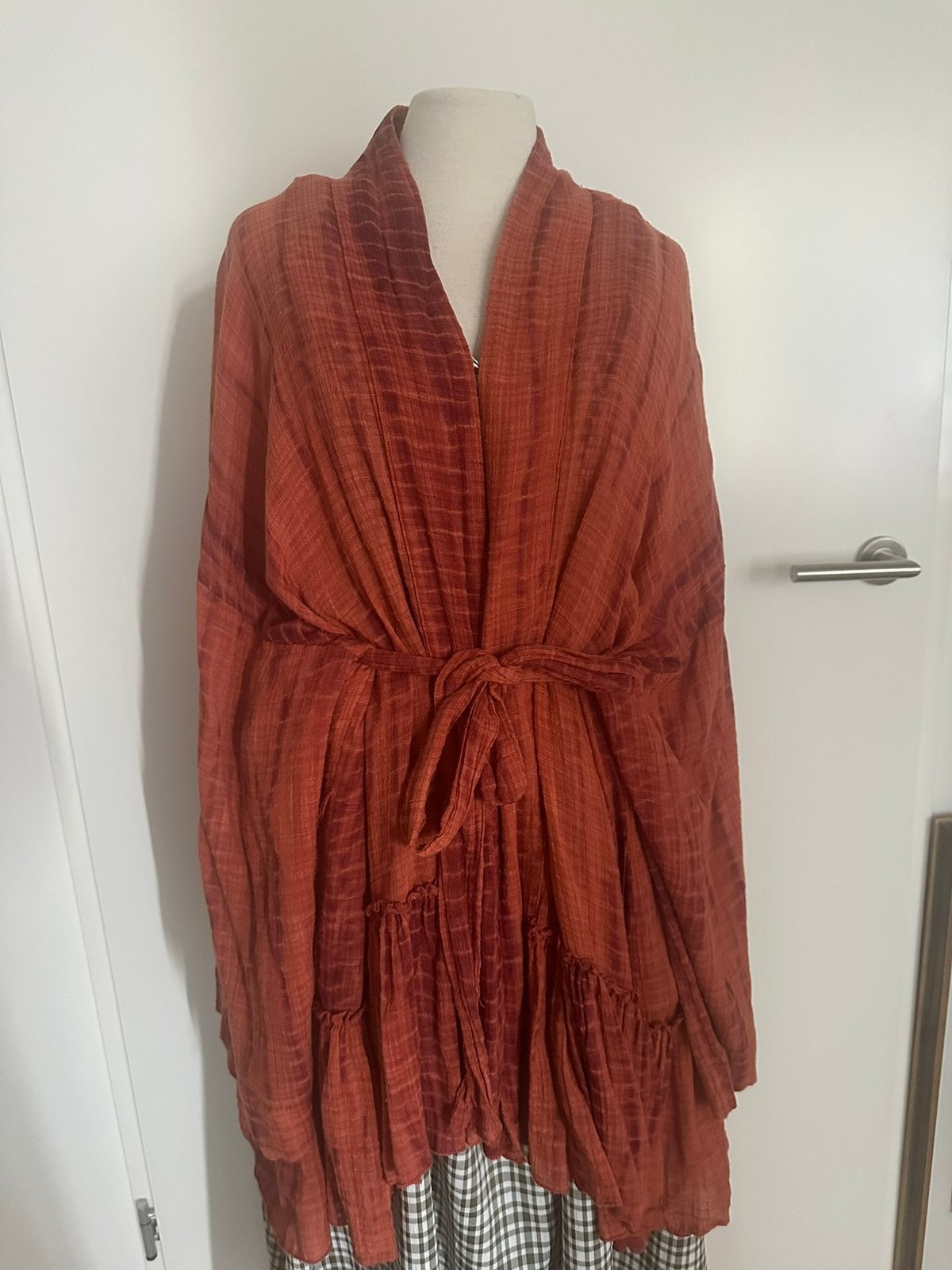 Free People Kimono/jurj tie dye, Kleding | Dames, Jurken, Ophalen of Verzenden, Zo goed als nieuw, Oranje, Onder de knie