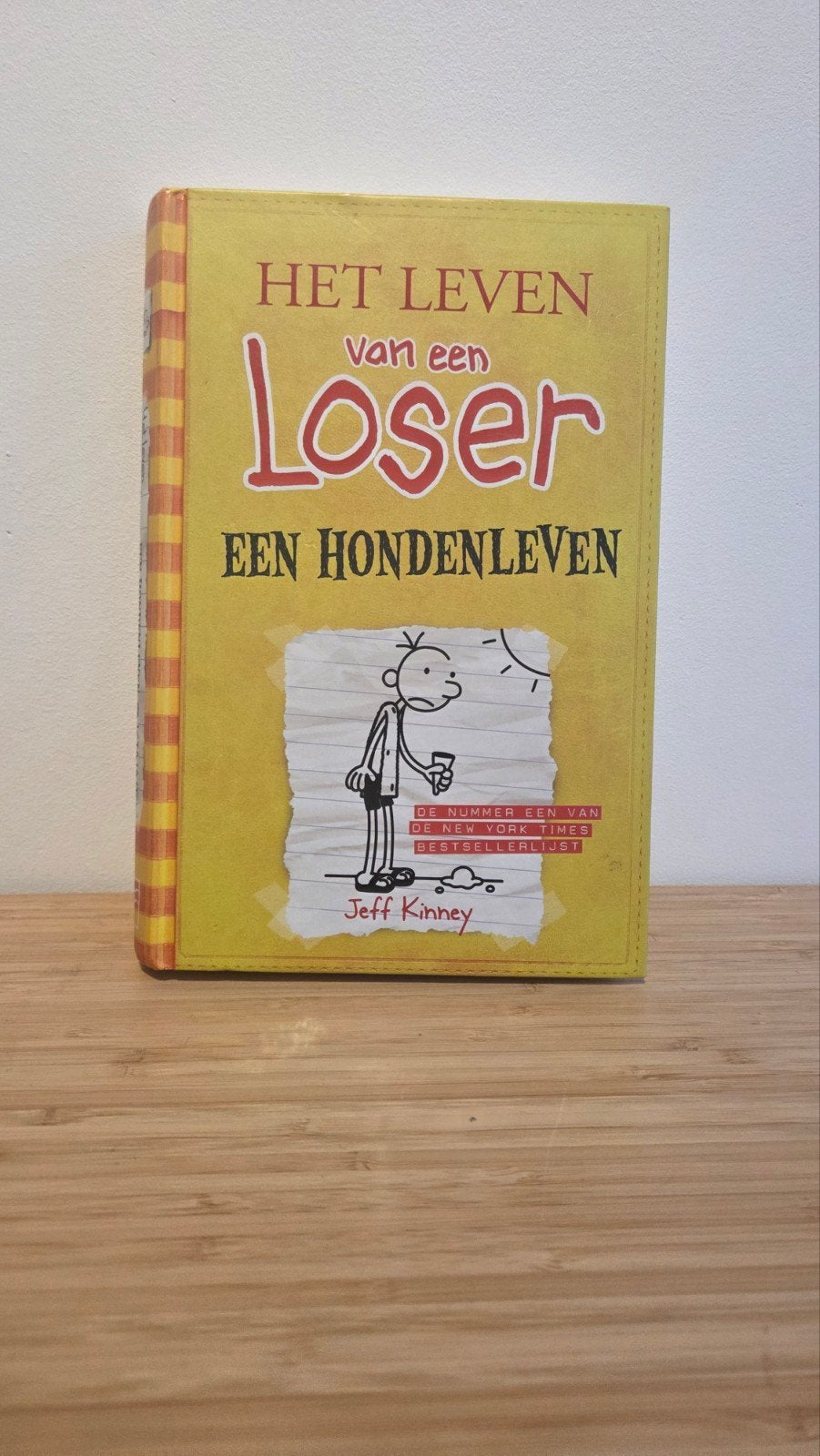 Het leven van een Loser: Een hondenleven (Hardcover), Boeken, Ophalen of Verzenden, Zo goed als nieuw, Jeff Kinney, Fictie