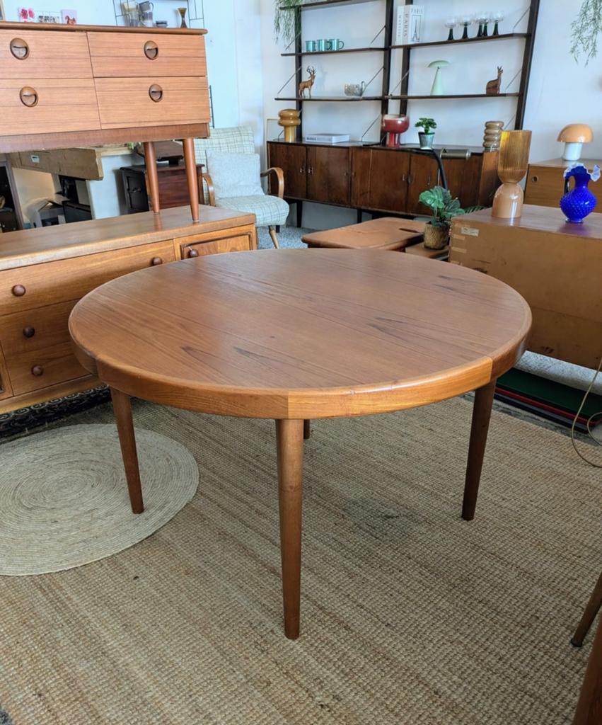 Vintage Deense verlengbare ronde eettafel, Bramin, Huis en Inrichting, Tafels | Eettafels, Ophalen, 100 tot 150 cm, ., 200 cm of meer