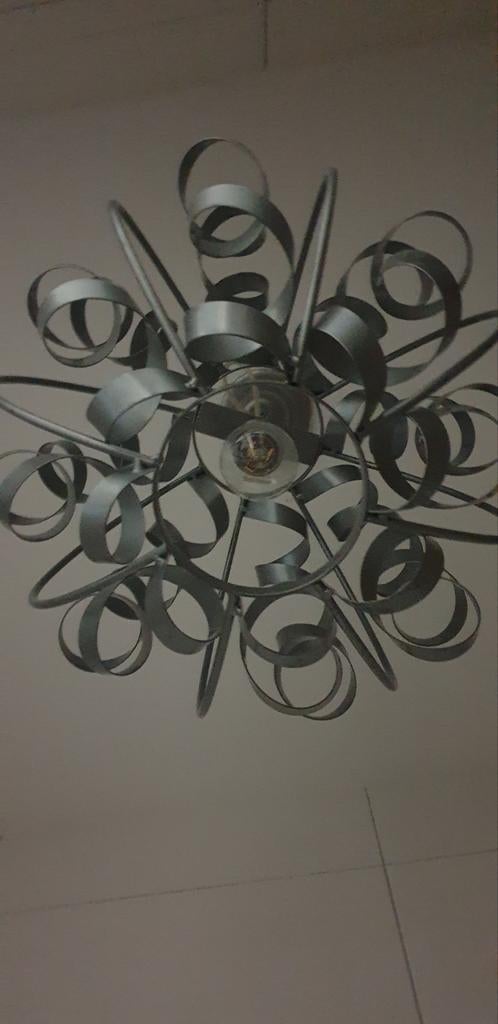 2x hanglamp met metalen details, Gebruikt, Ophalen of Verzenden, Metaal, Modern