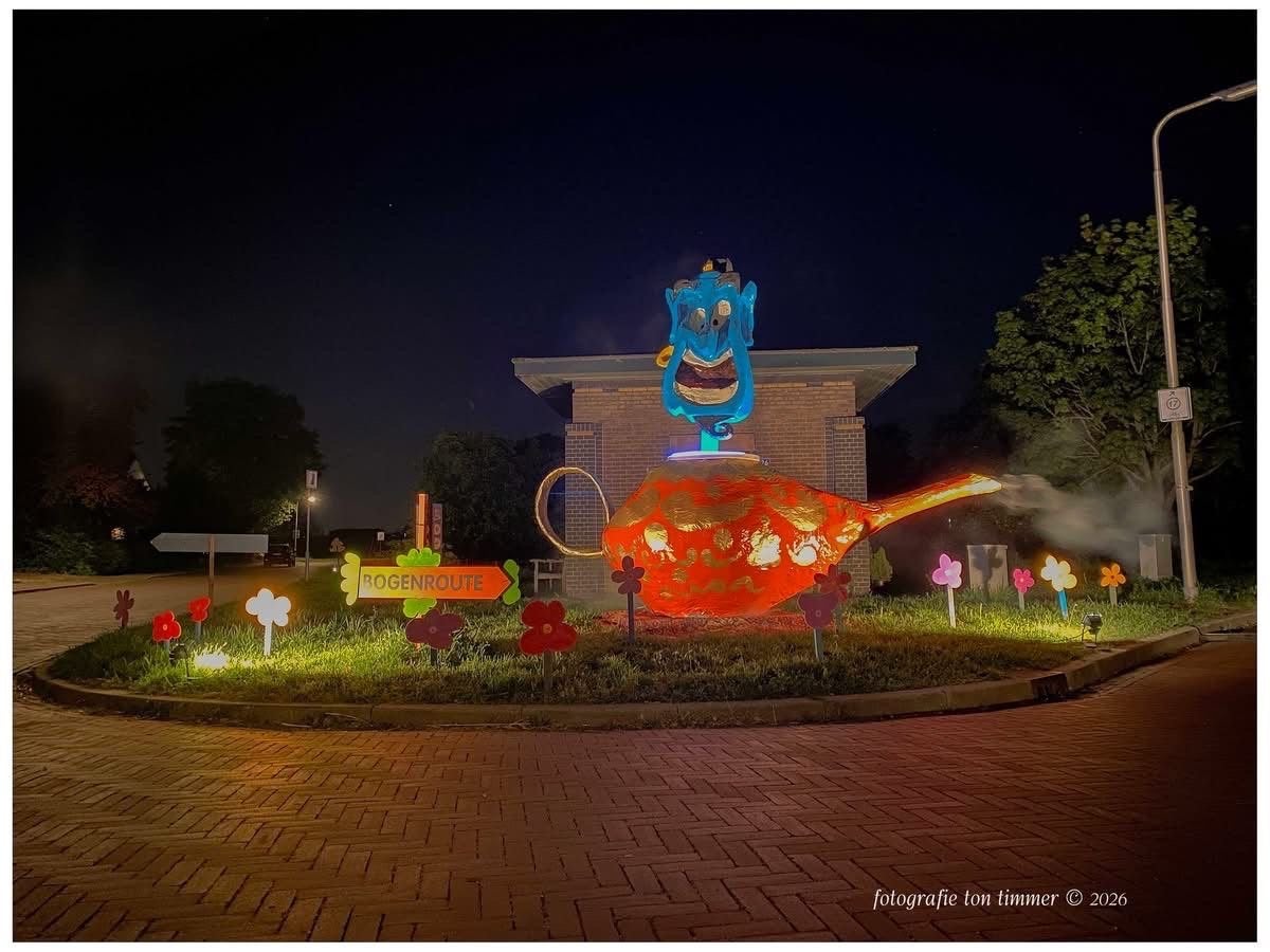 Aladdin / blauwe geest in lamp voor carnaval, Ophalen, Zo goed als nieuw