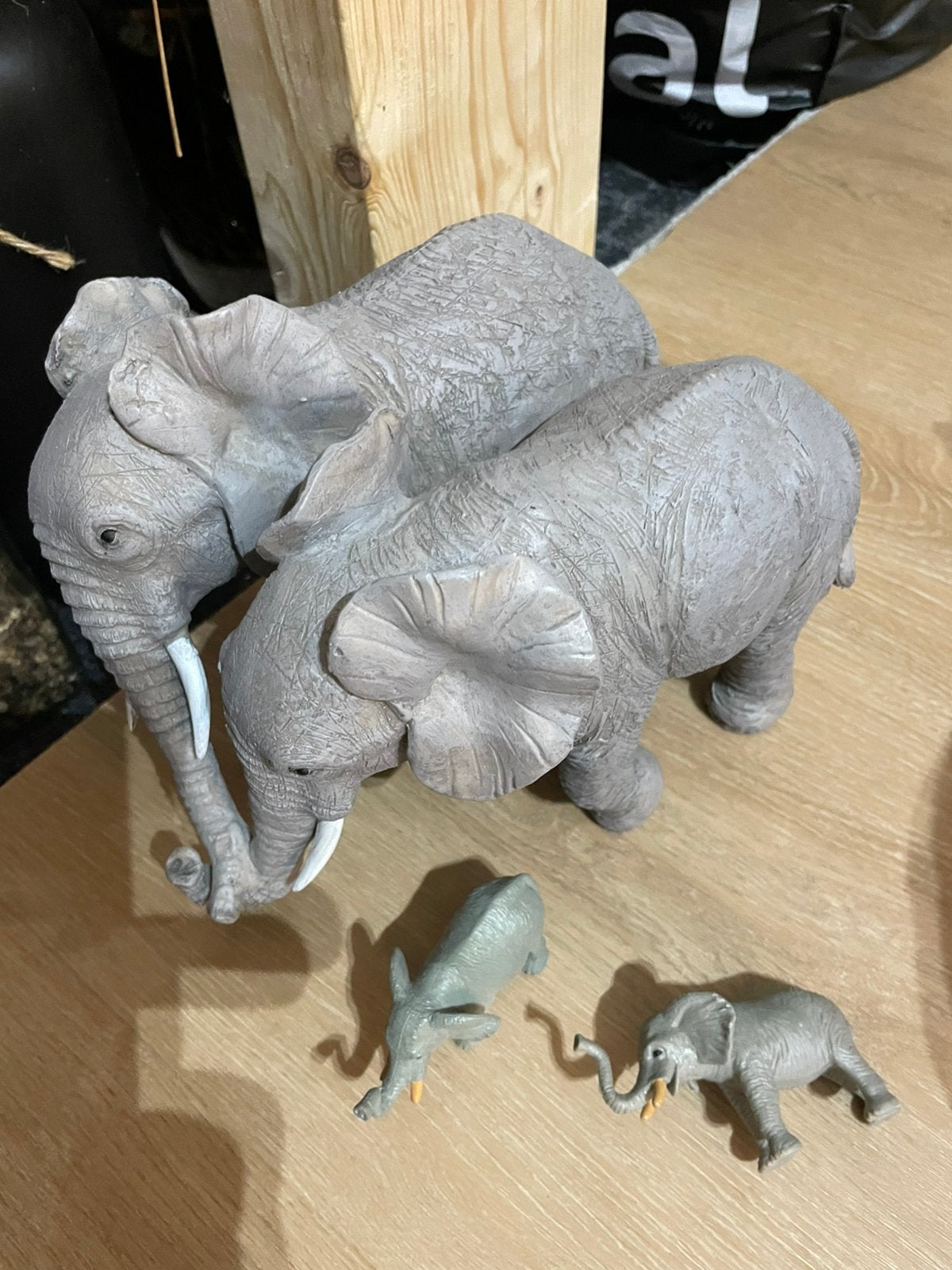 Olifanten, Ophalen of Verzenden, Zo goed als nieuw, Beeldje of Figuurtje