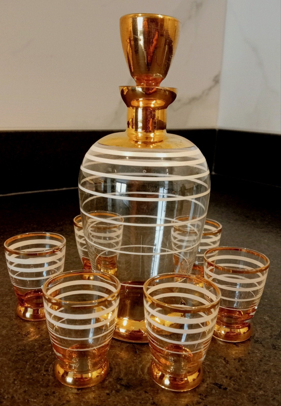 Antiek Boheems Likeur Set met Goud & 6 Glaasjes, Antiek en Kunst, Antiek | Glas en Kristal, Ophalen of Verzenden