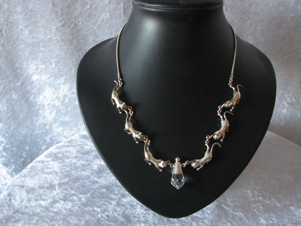Mooi Apart Zilveren Collier 6 Poesjes en Kristallen Druppel, Verzenden, Zilver, Ketting