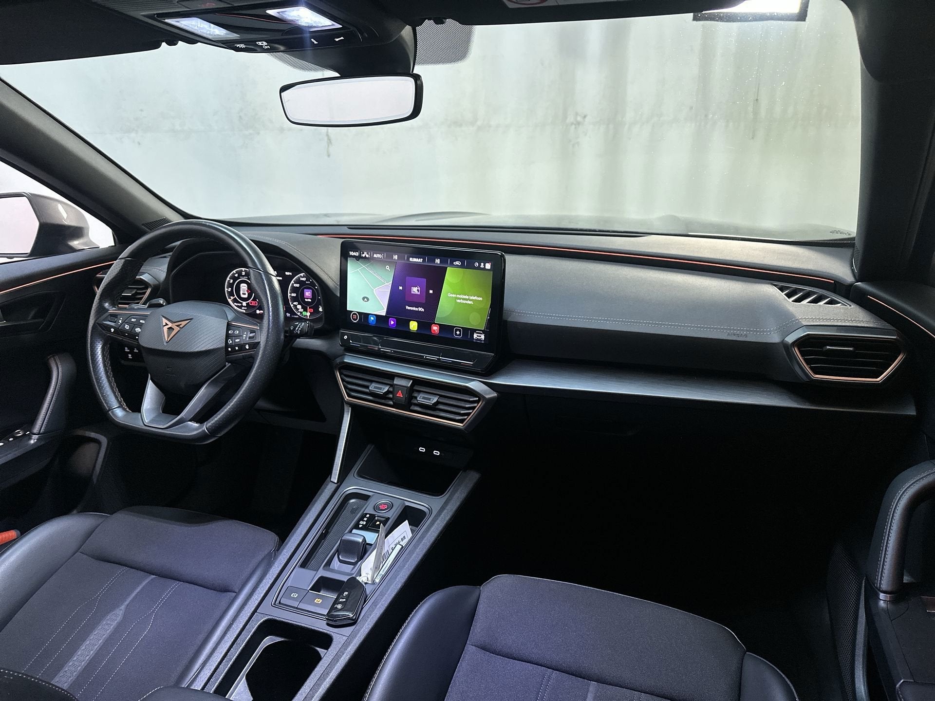 Cupra Formentor 1.5 TSI 150pk DSG Business Edition Camera Na, Auto's, Dealer onderhouden, Leder en Stof, Origineel Nederlands