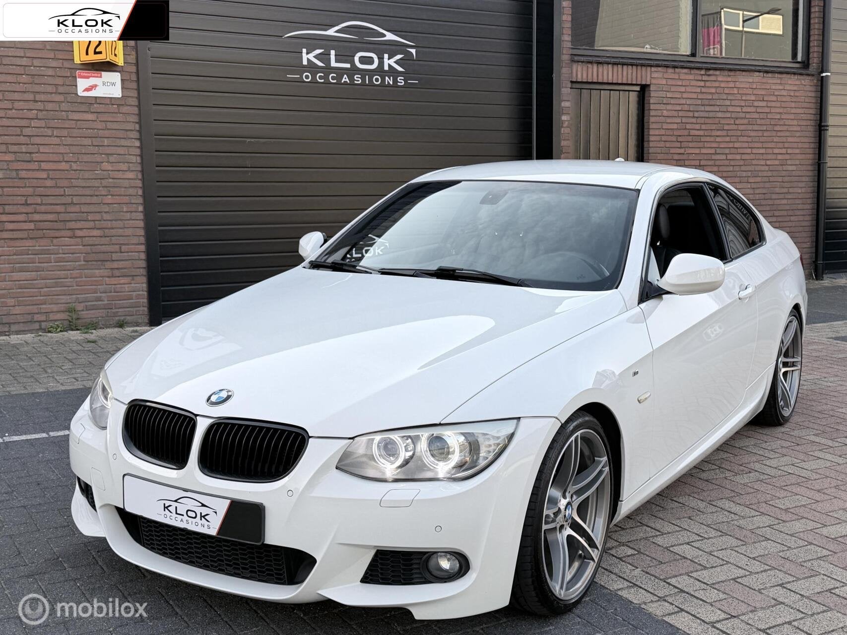 BMW 3-serie Coupé 320i Corporate Lease Business Line M Spor, Euro 5, 1995 cc, 4 cilinders, 4 stoelen
