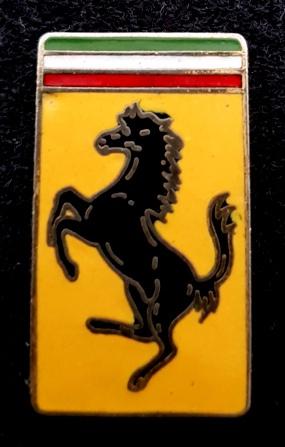 Ferrari pin emaille 16x28 mm, Verzenden, Nieuw, Transport, Speldje of Pin