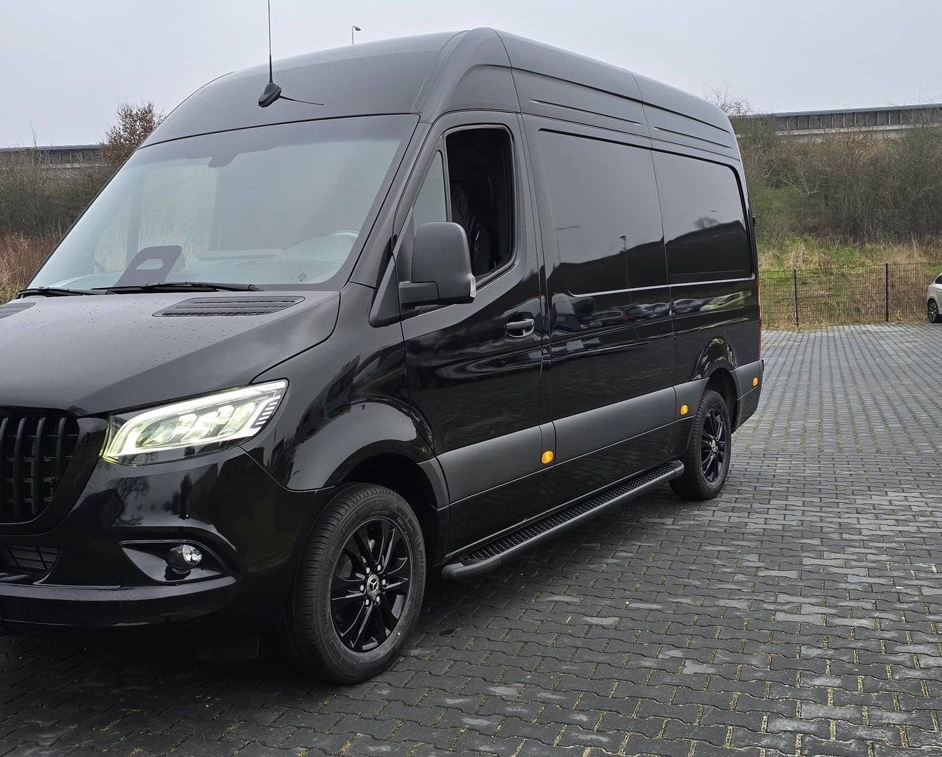 Mercedes Sprinter W907 Treeplanken Sidesteps Mat zwart, -, -, Nieuw, Ophalen of Verzenden