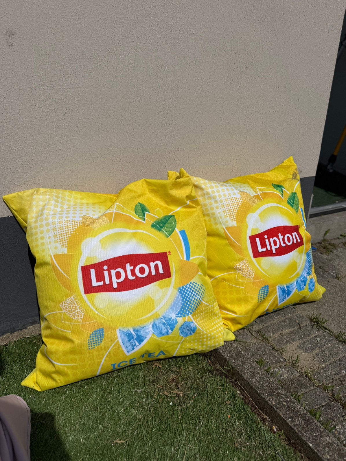 Kussens lipton icetea, Ophalen, Nieuw, Geel, Vierkant