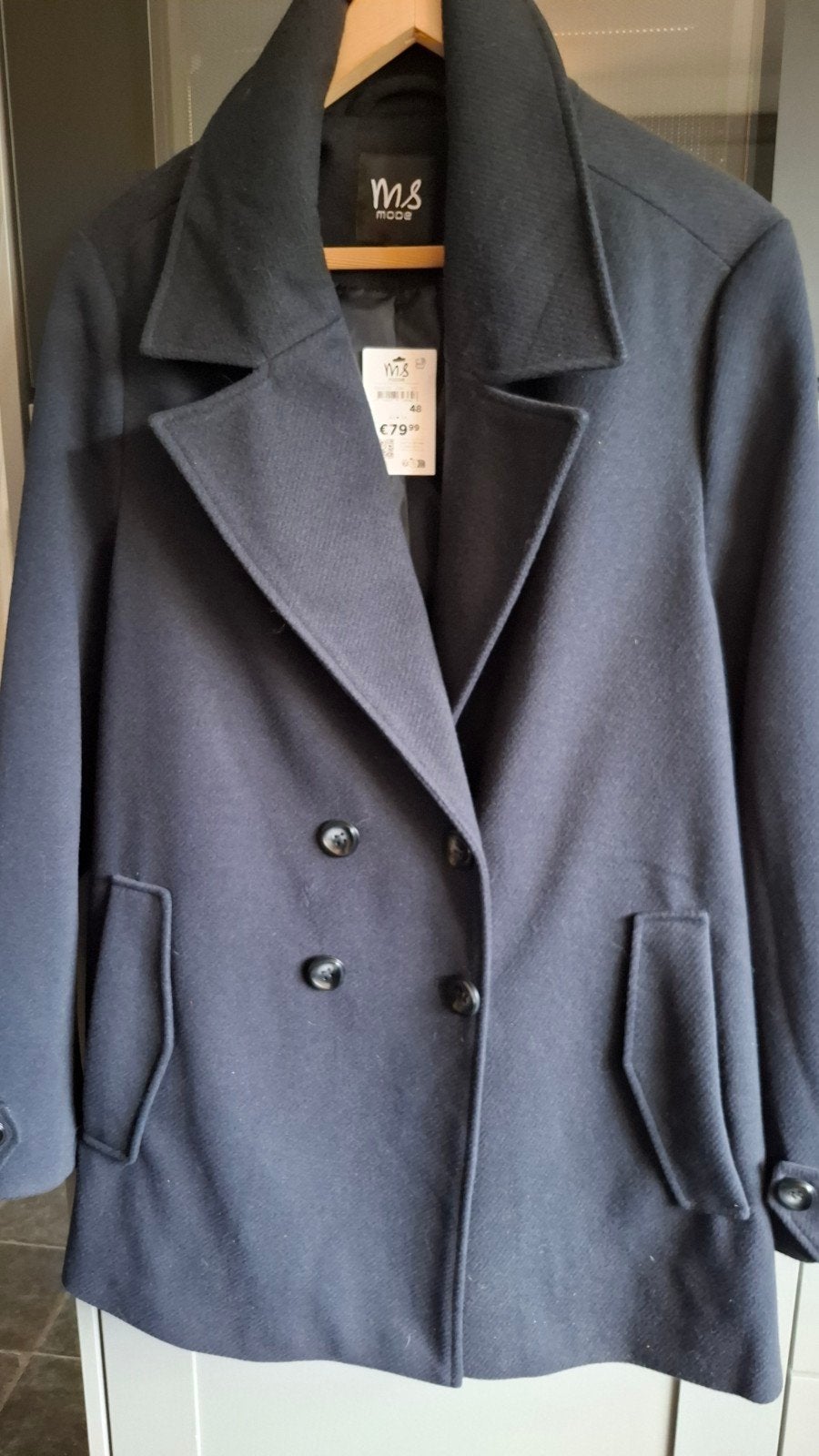 Nieuwe donkerblauwe gevoerde winterjas - Maat 48, Ophalen of Verzenden, Nieuw, Maat 46/48 (XL) of groter, Blauw
