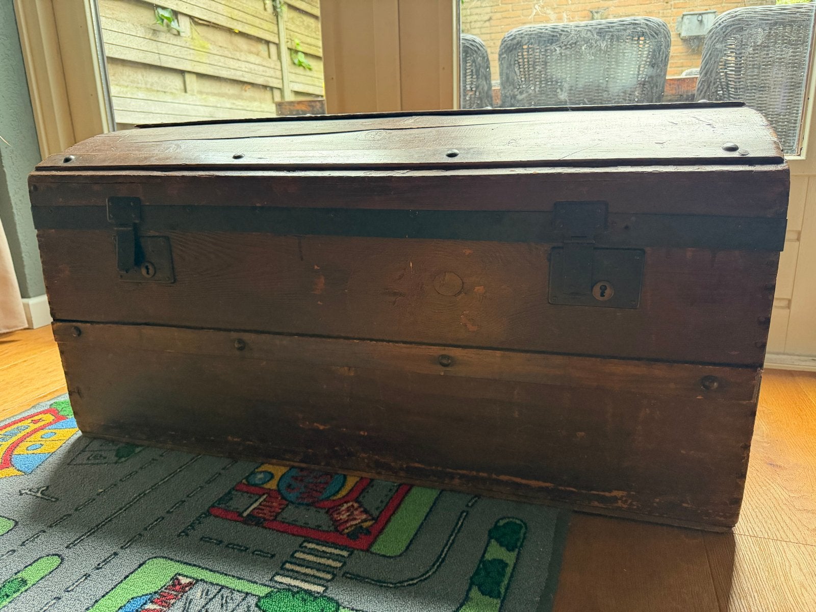 Houten kist / dekenkist / speelgoedkist, Ophalen, Gebruikt, 50 tot 100 cm, 5 – 50