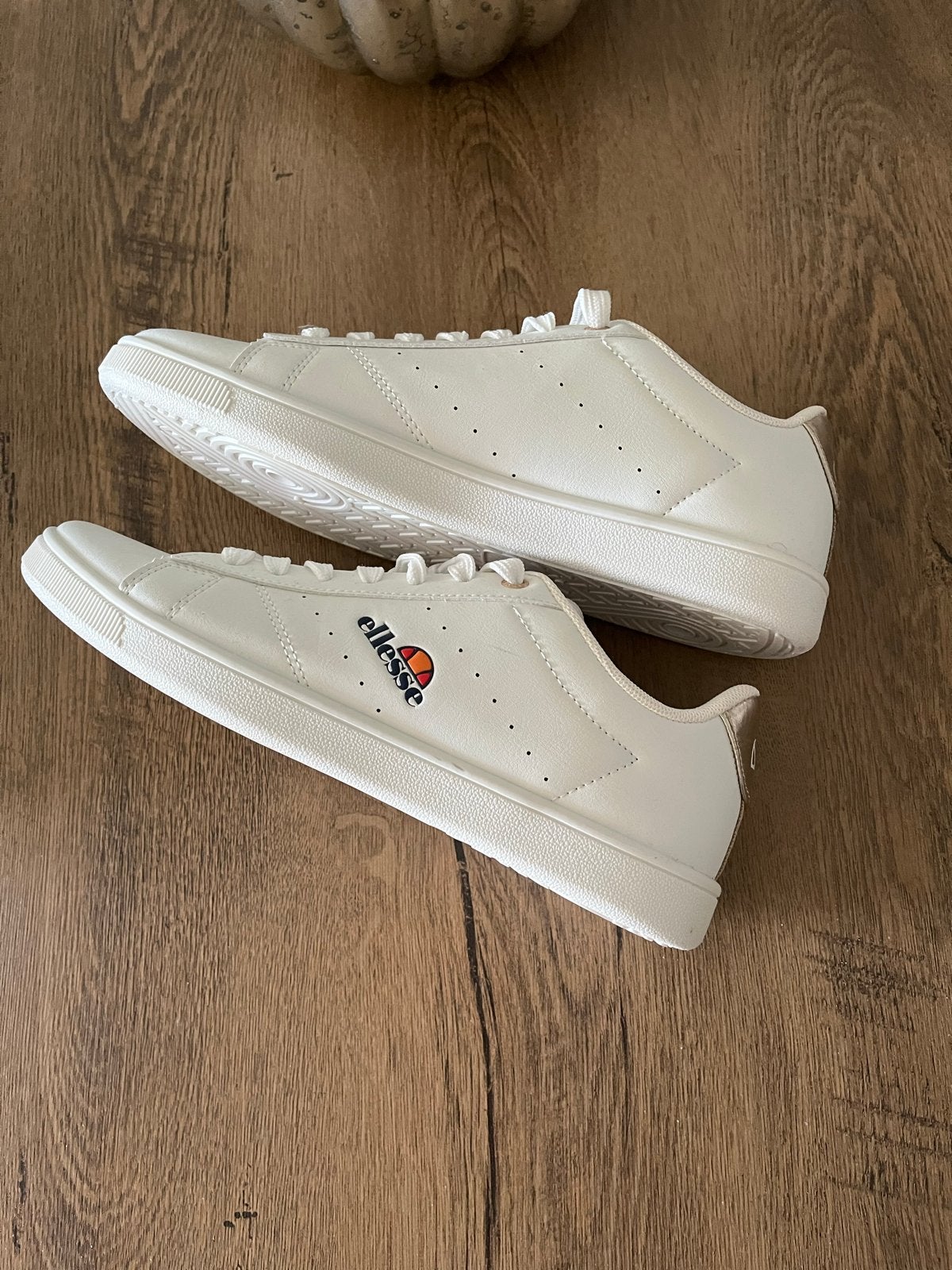 Ellesse sneakers maat 39 - Nieuw, Kleding | Dames, Ophalen of Verzenden, Nieuw, Wit, Sneakers of Gympen
