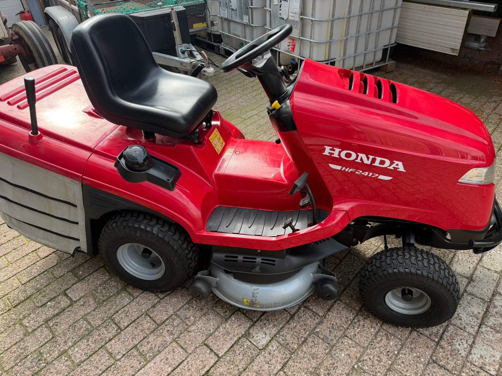 Honda HF2417 zitmaaier, Tuin en Terras, Ophalen, Zo goed als nieuw