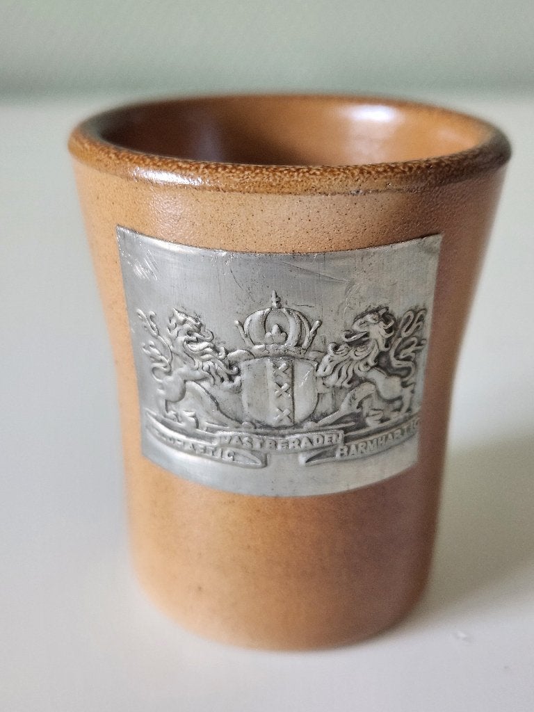 Aardewerk borrelglas - wapen Amsterdam, Ophalen of Verzenden