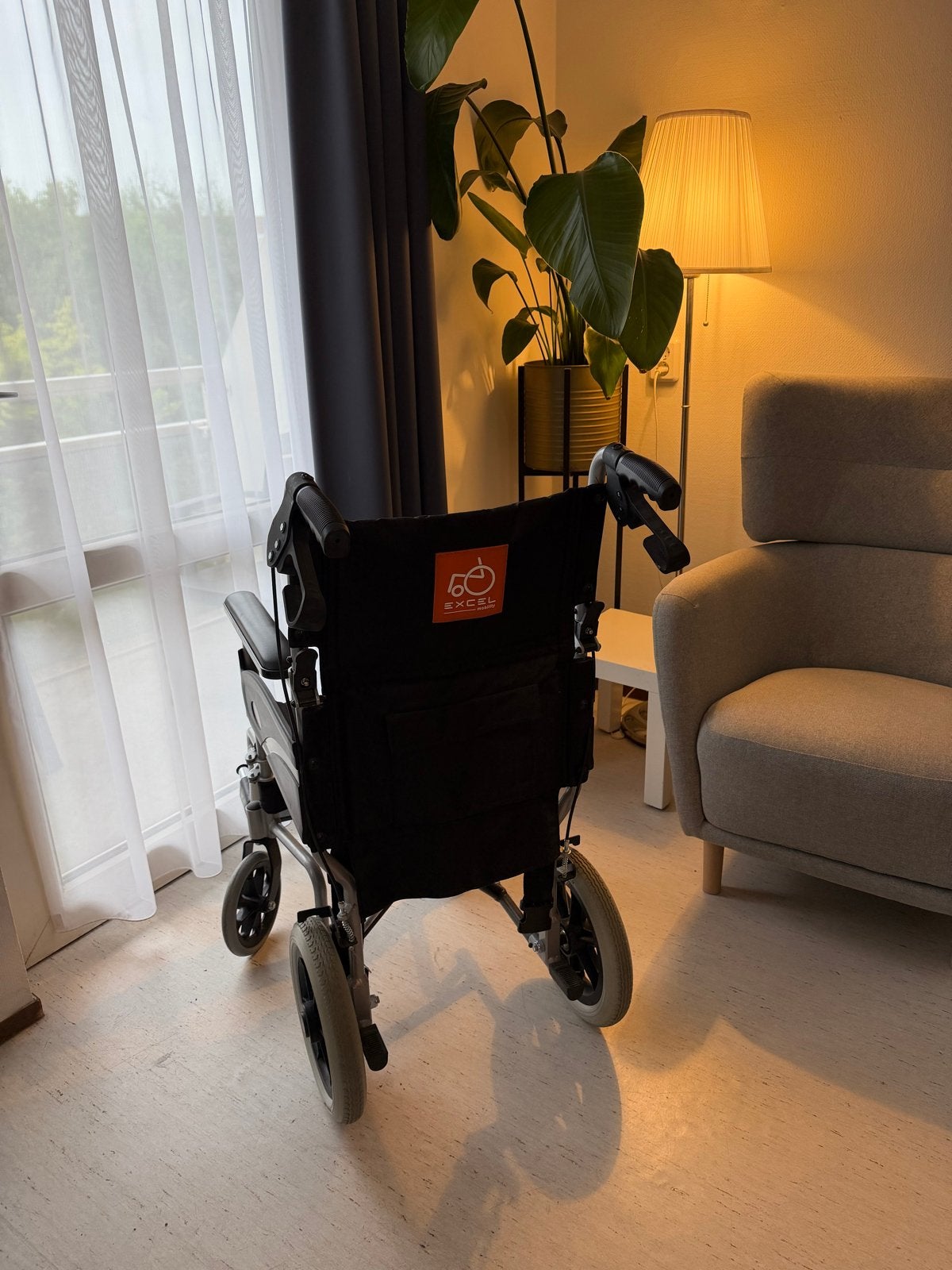 Excel mobility opvouwbare rolstoel, Ophalen of Verzenden, Inklapbaar, Zo goed als nieuw, Duwrolstoel